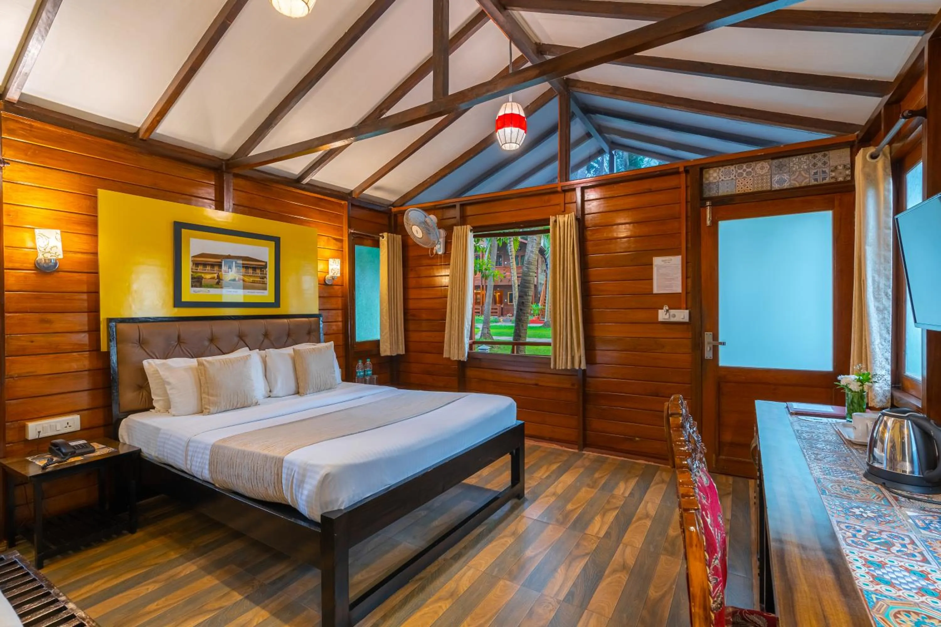 Photo of the whole room, Bed in La Cabana Beach & Spa, By Ashvem Beach