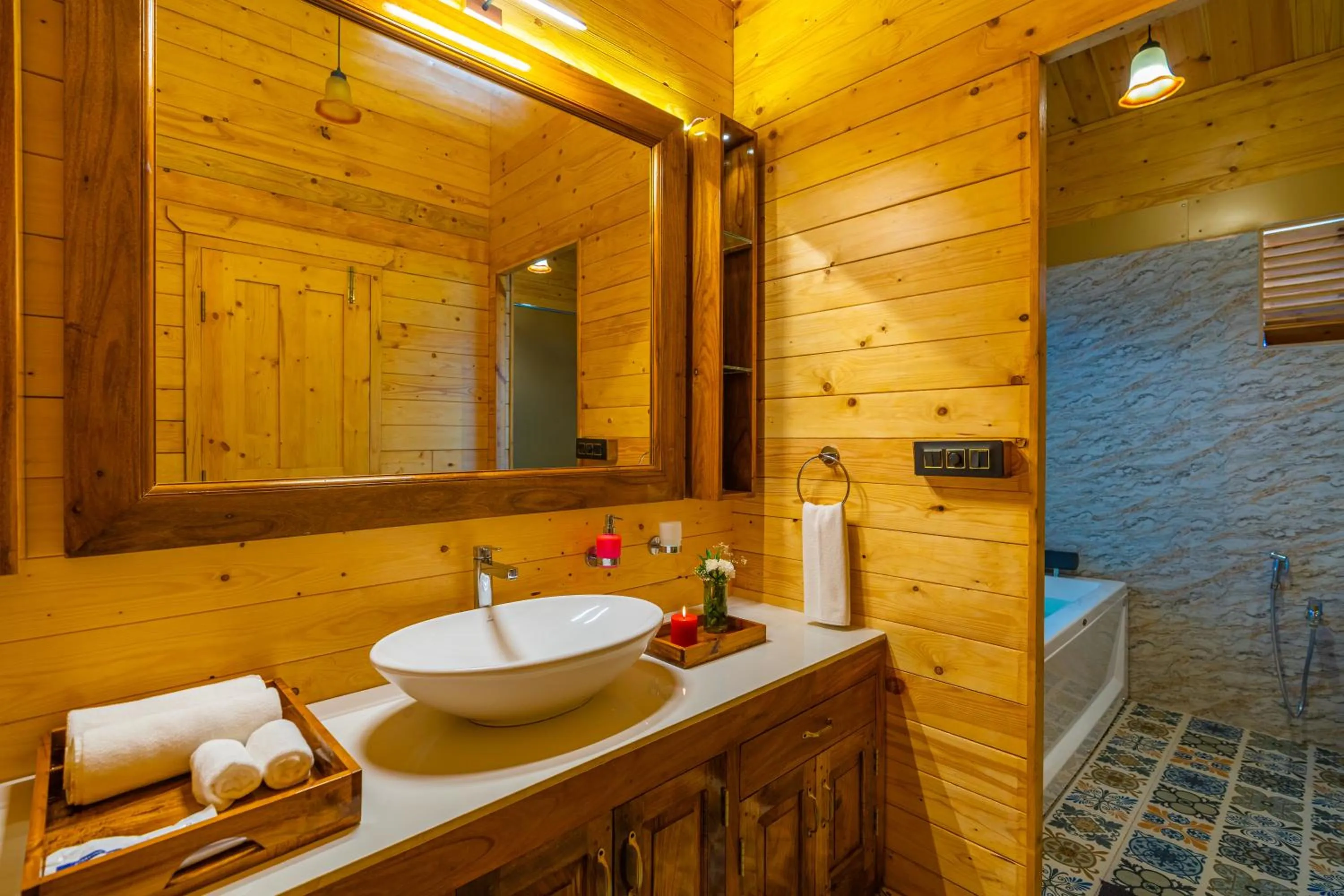 Bathroom in La Cabana Beach & Spa, By Ashvem Beach