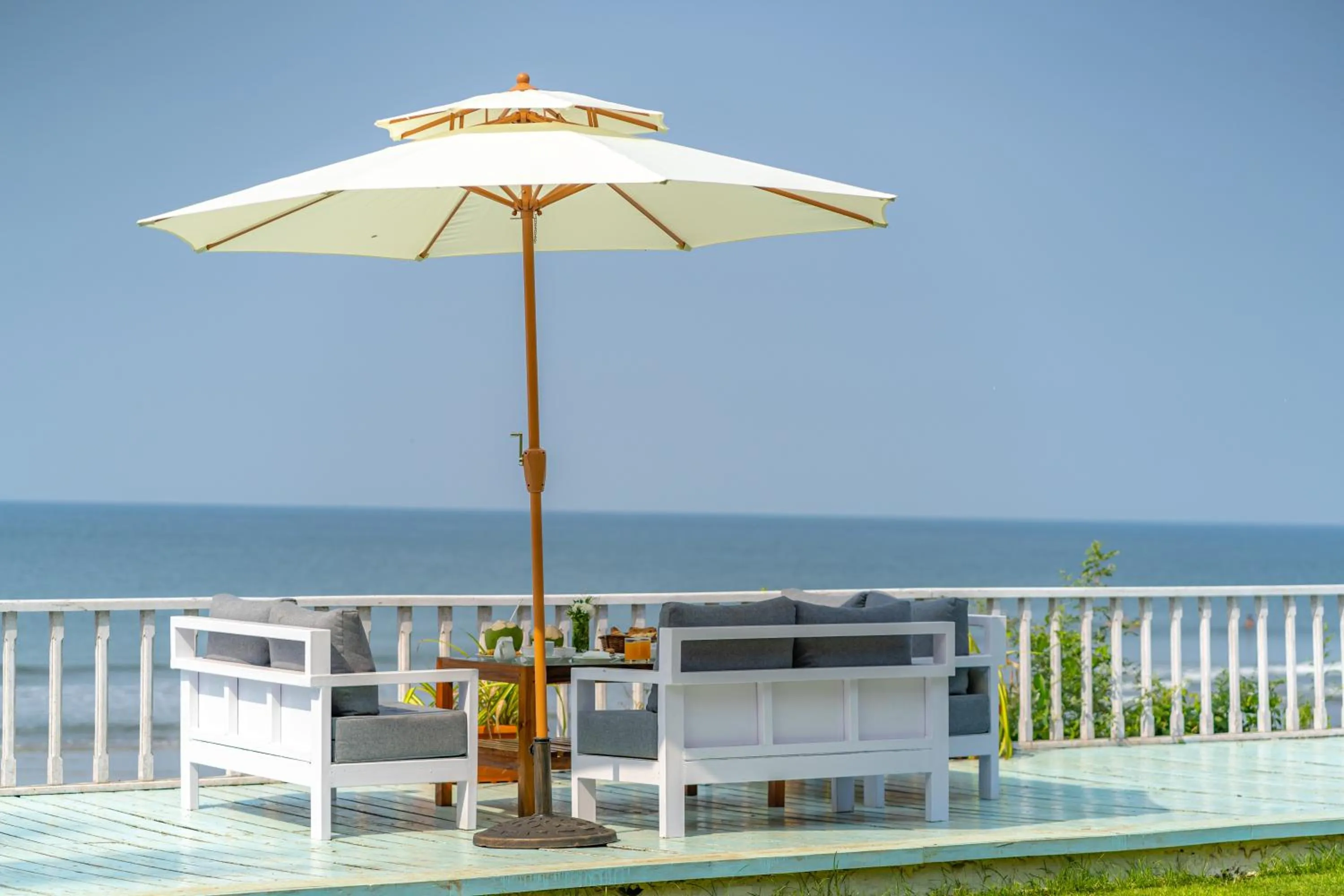 Seating area in La Cabana Beach & Spa, By Ashvem Beach