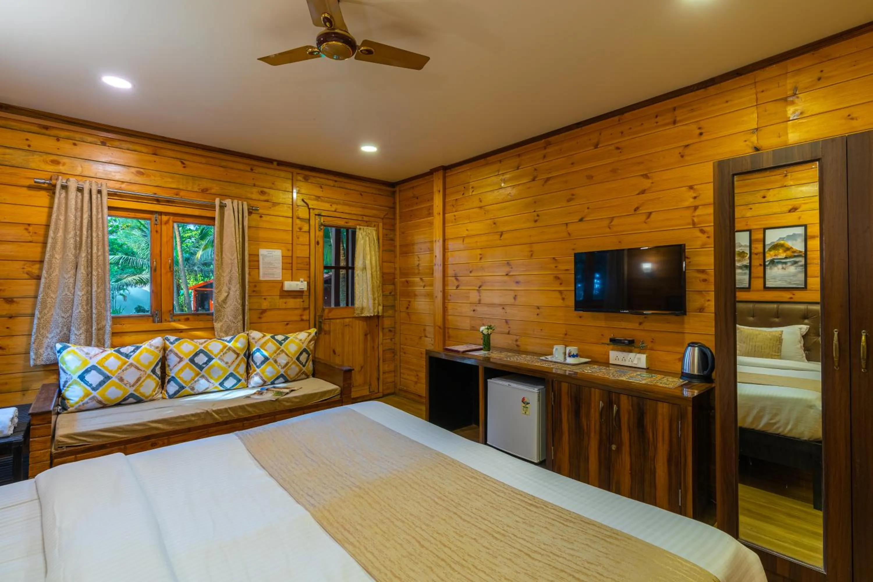 Bed in La Cabana Beach & Spa, By Ashvem Beach