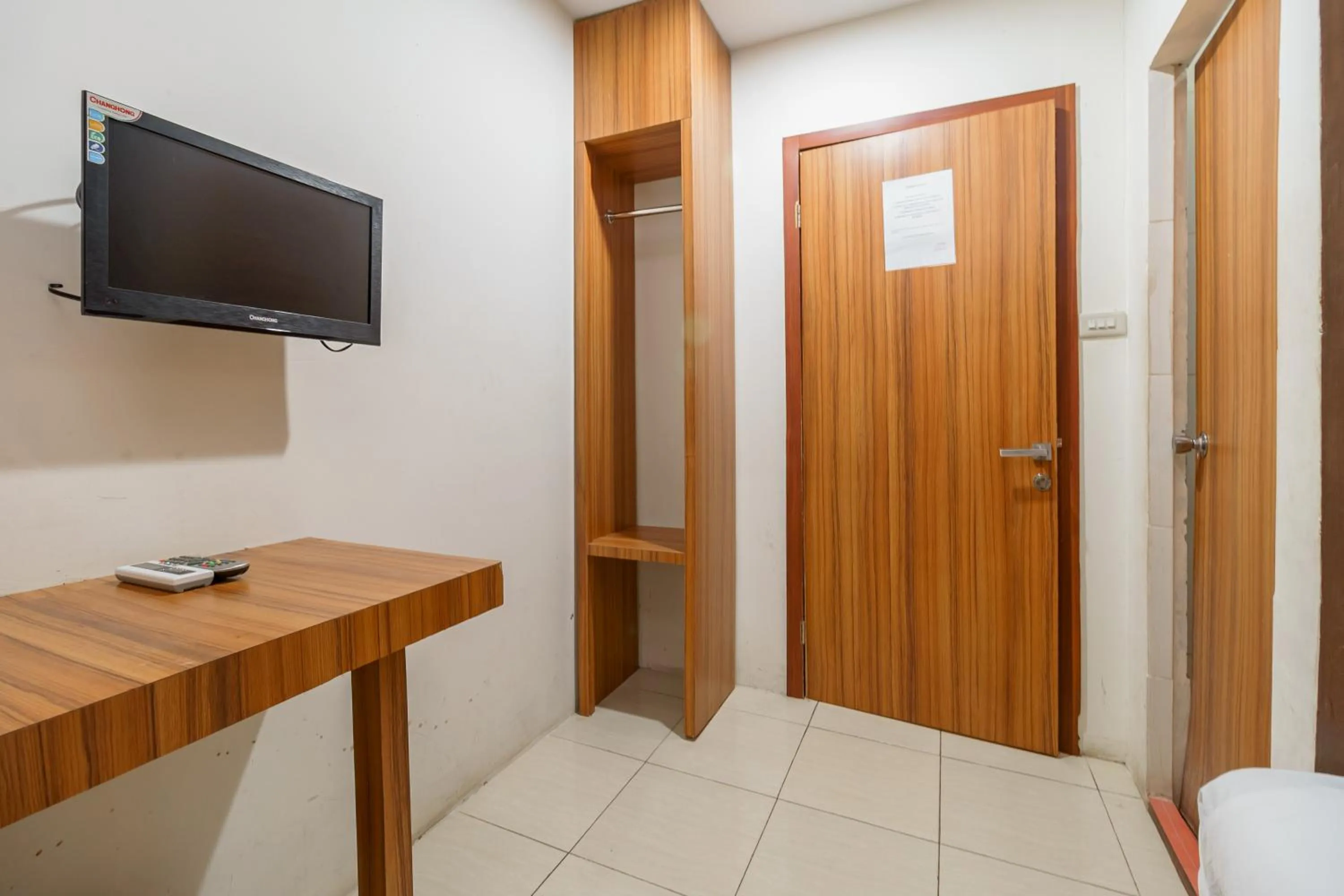 Bedroom in RedDoorz Syariah near Simpang Surabaya Aceh