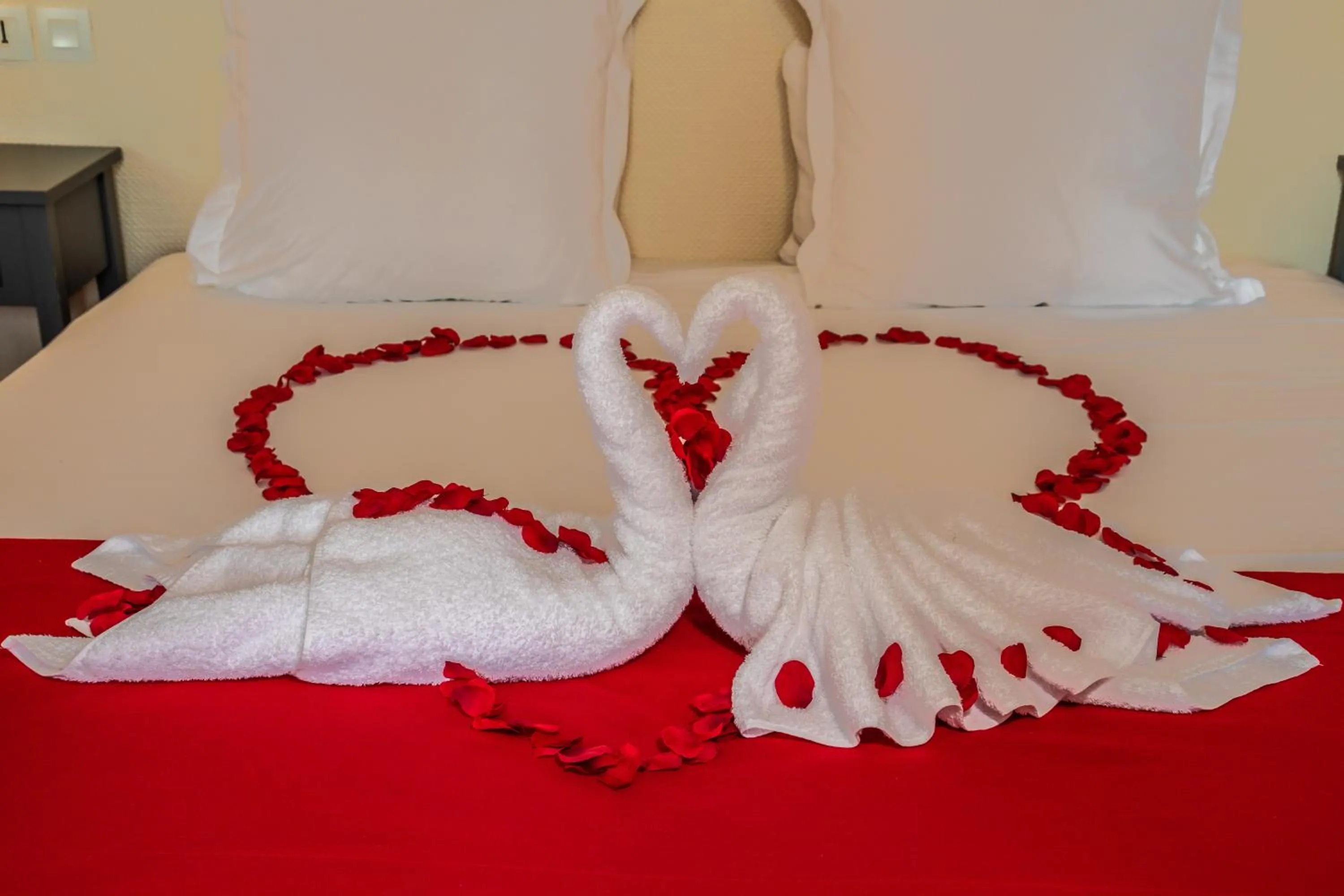 Bed in Logis- Auberge De Kerveoc'h