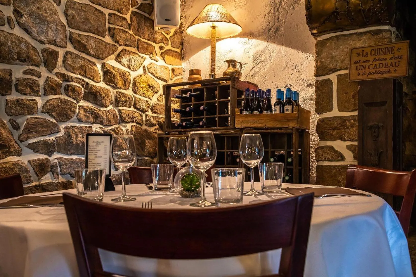 Restaurant/places to eat in Logis- Auberge De Kerveoc'h