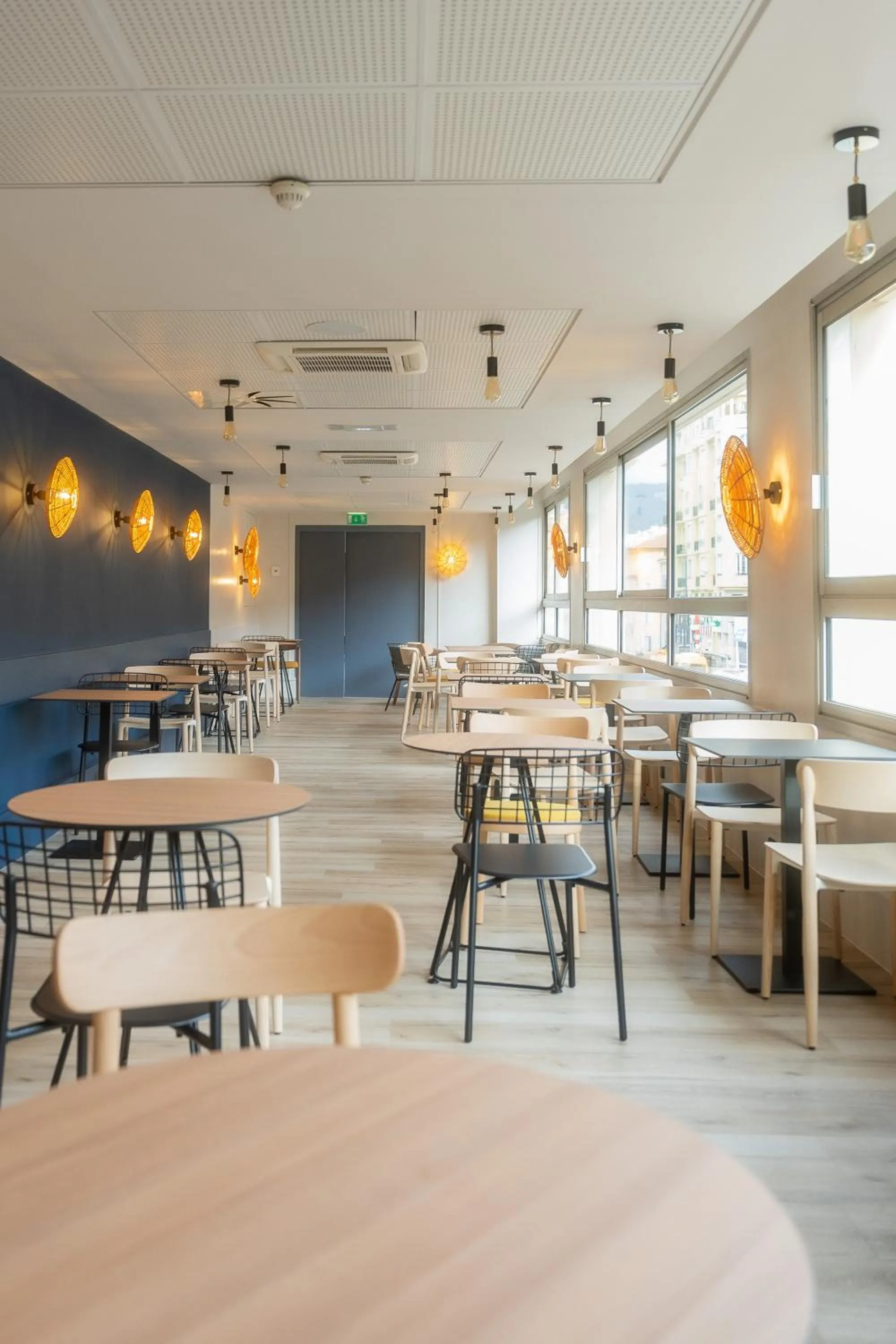 Breakfast in ibis Nice Centre Gare