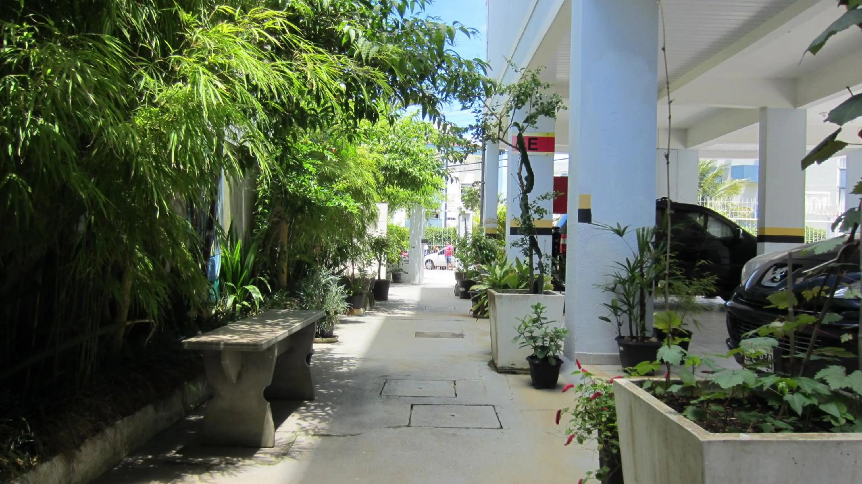 Day in Kasato Maru Residence