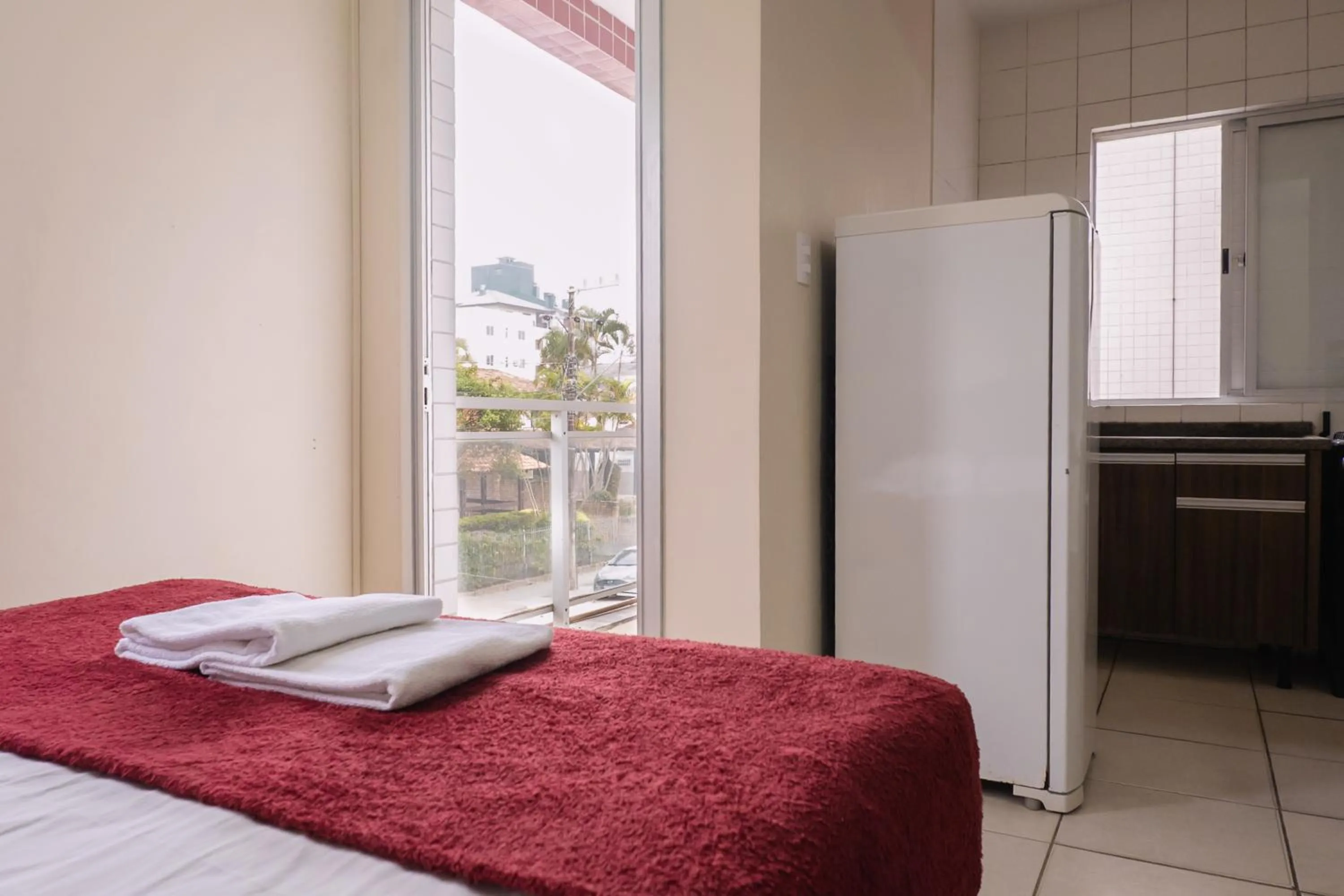 Bed in HANNA Amsterdam Hotel & Eventos