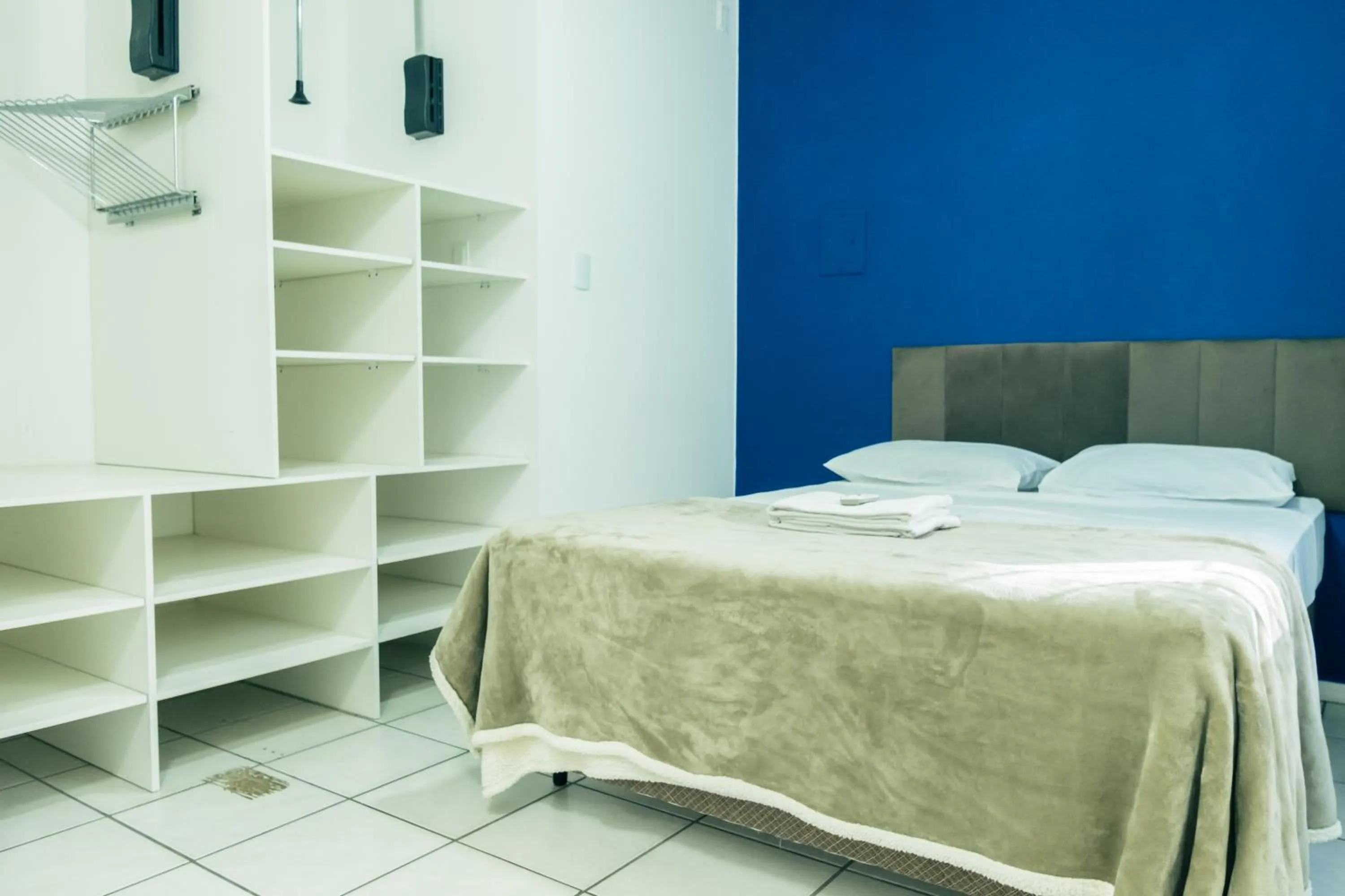 Bed in HANNA Amsterdam Hotel & Eventos