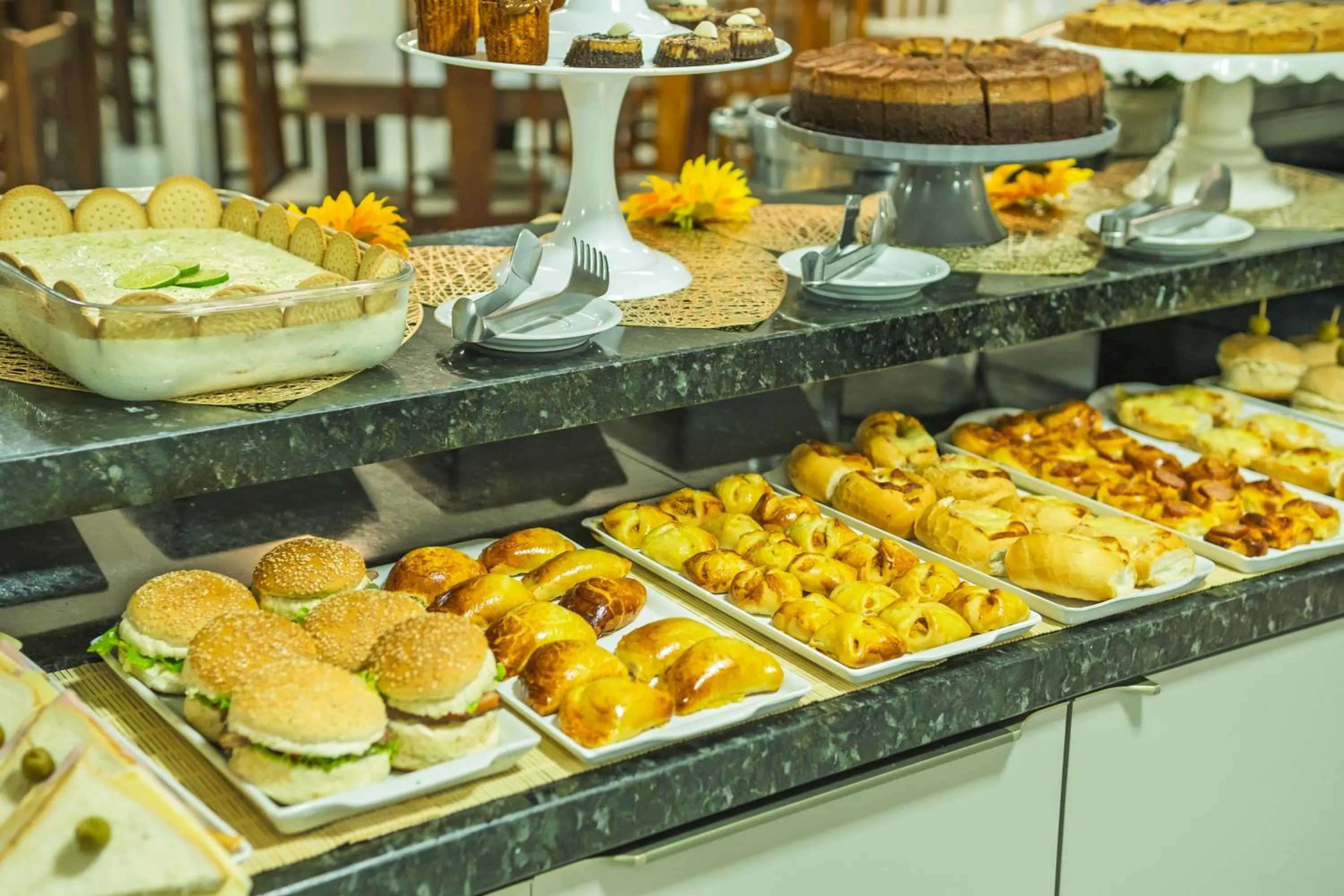 Breakfast in HANNA Amsterdam Hotel & Eventos