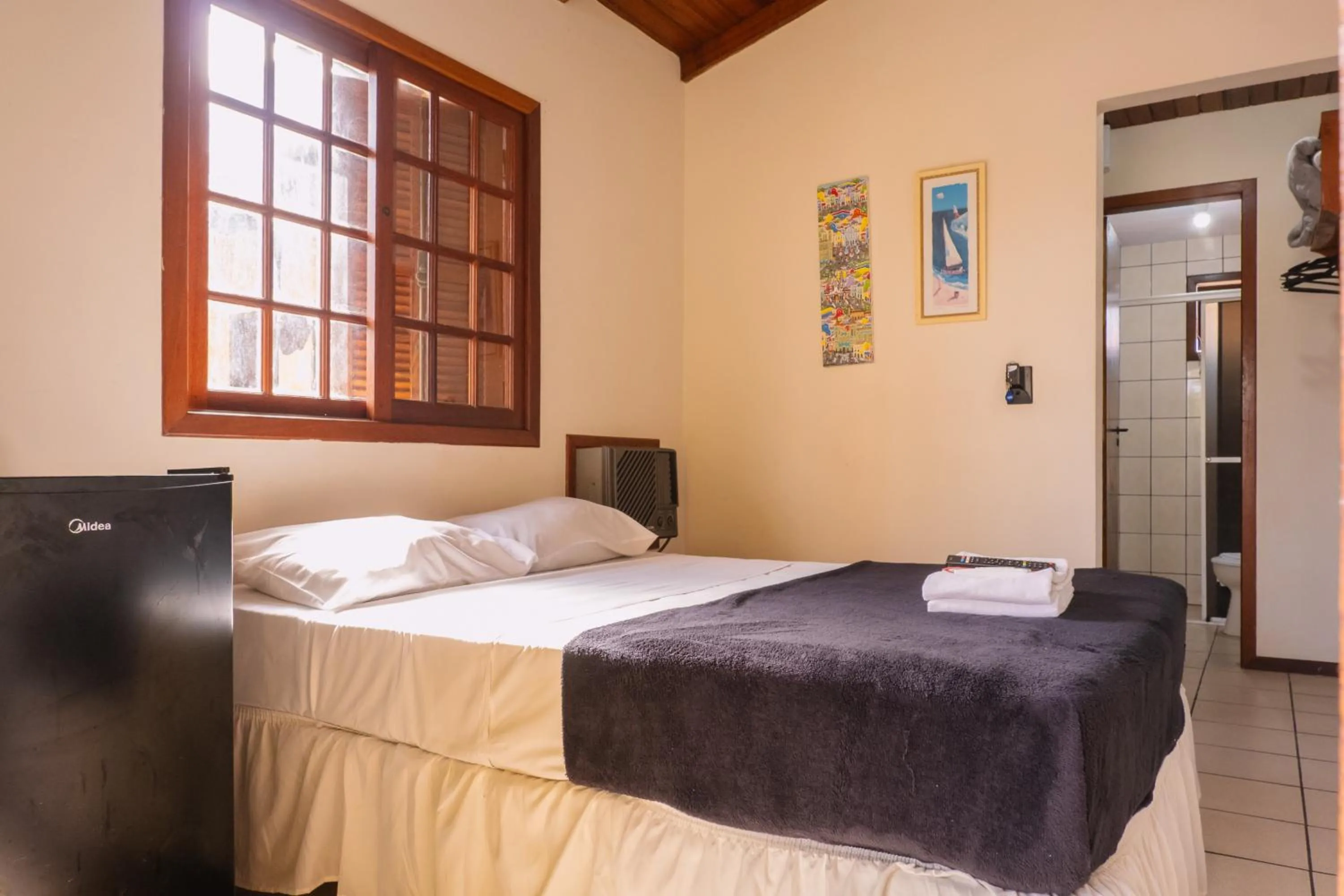 Bed in HANNA Amsterdam Hotel & Eventos