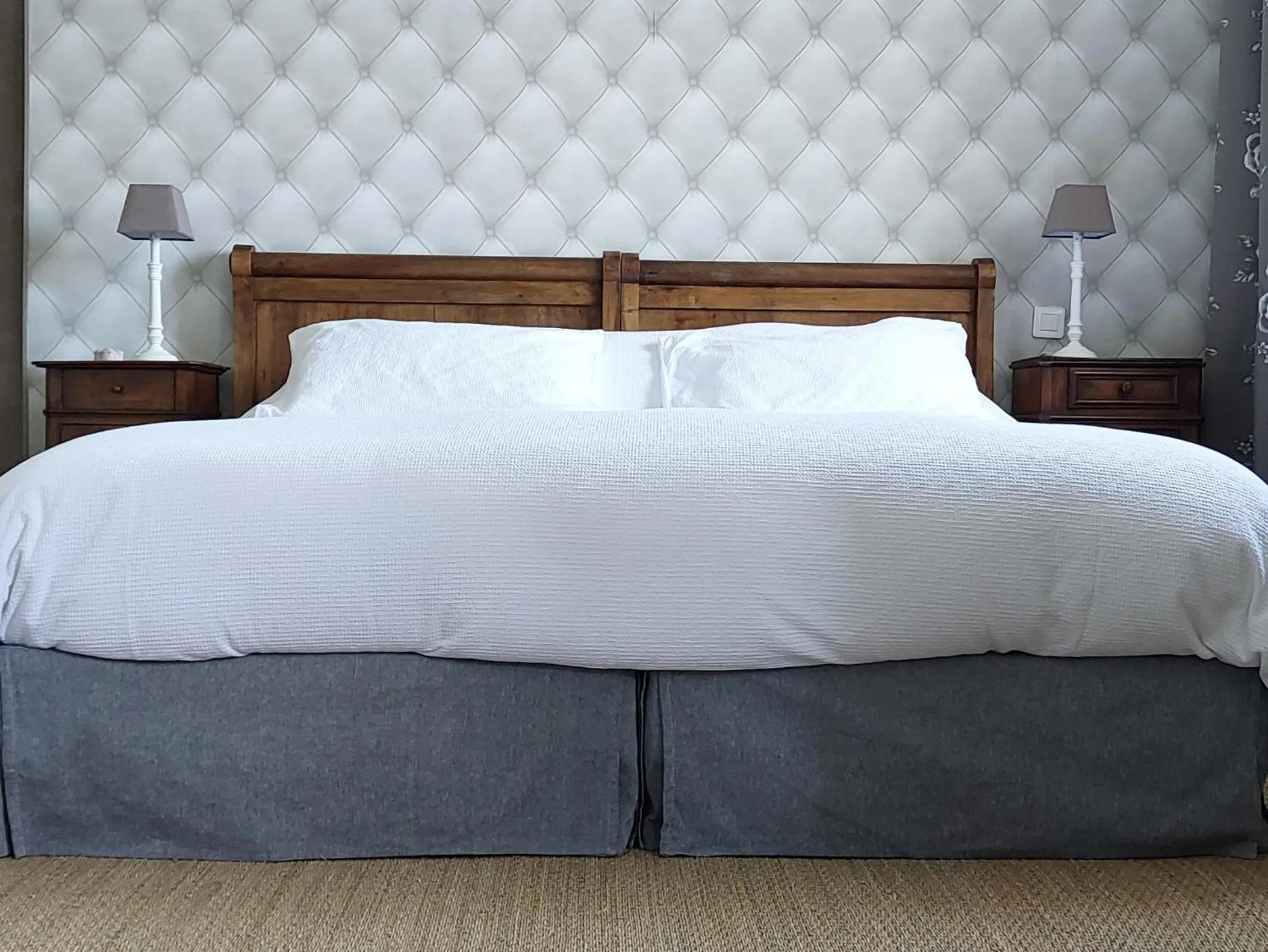 Bed in MAISON DE MARQUAY-MAISON D'HOTES