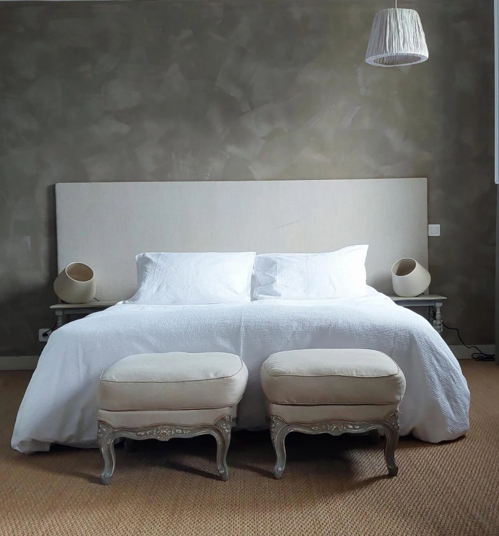Bed in MAISON DE MARQUAY-MAISON D'HOTES
