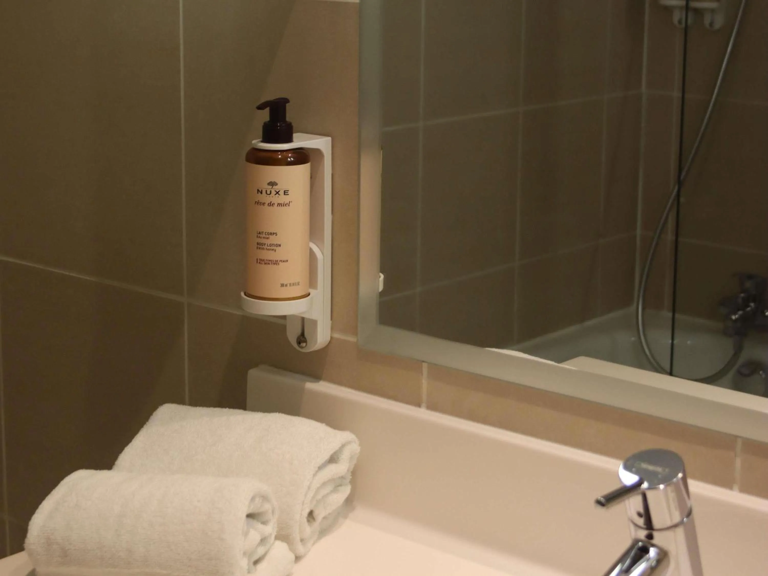 Bedroom in Mercure Toulouse Centre Wilson Capitole