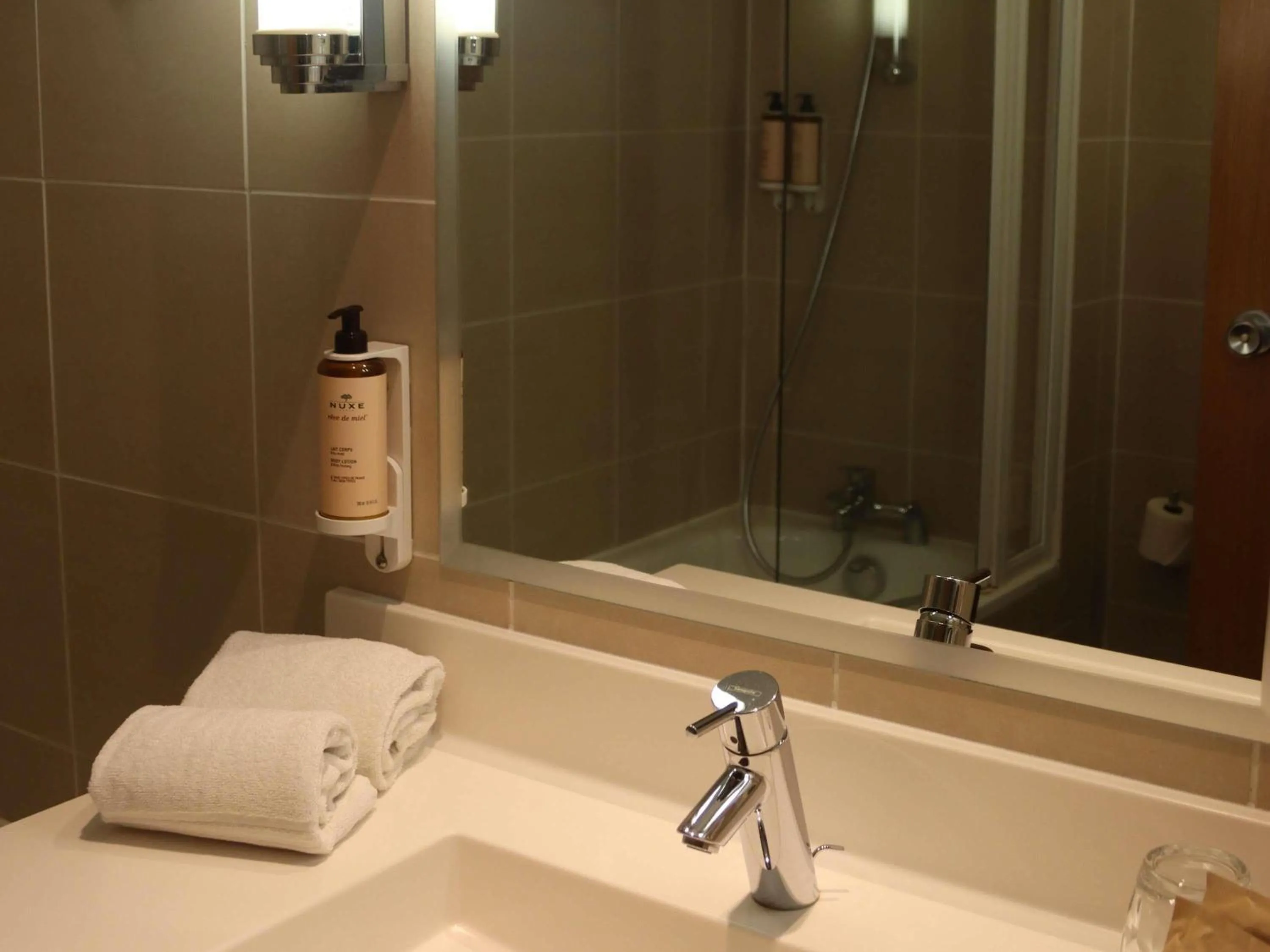 Bedroom in Mercure Toulouse Centre Wilson Capitole