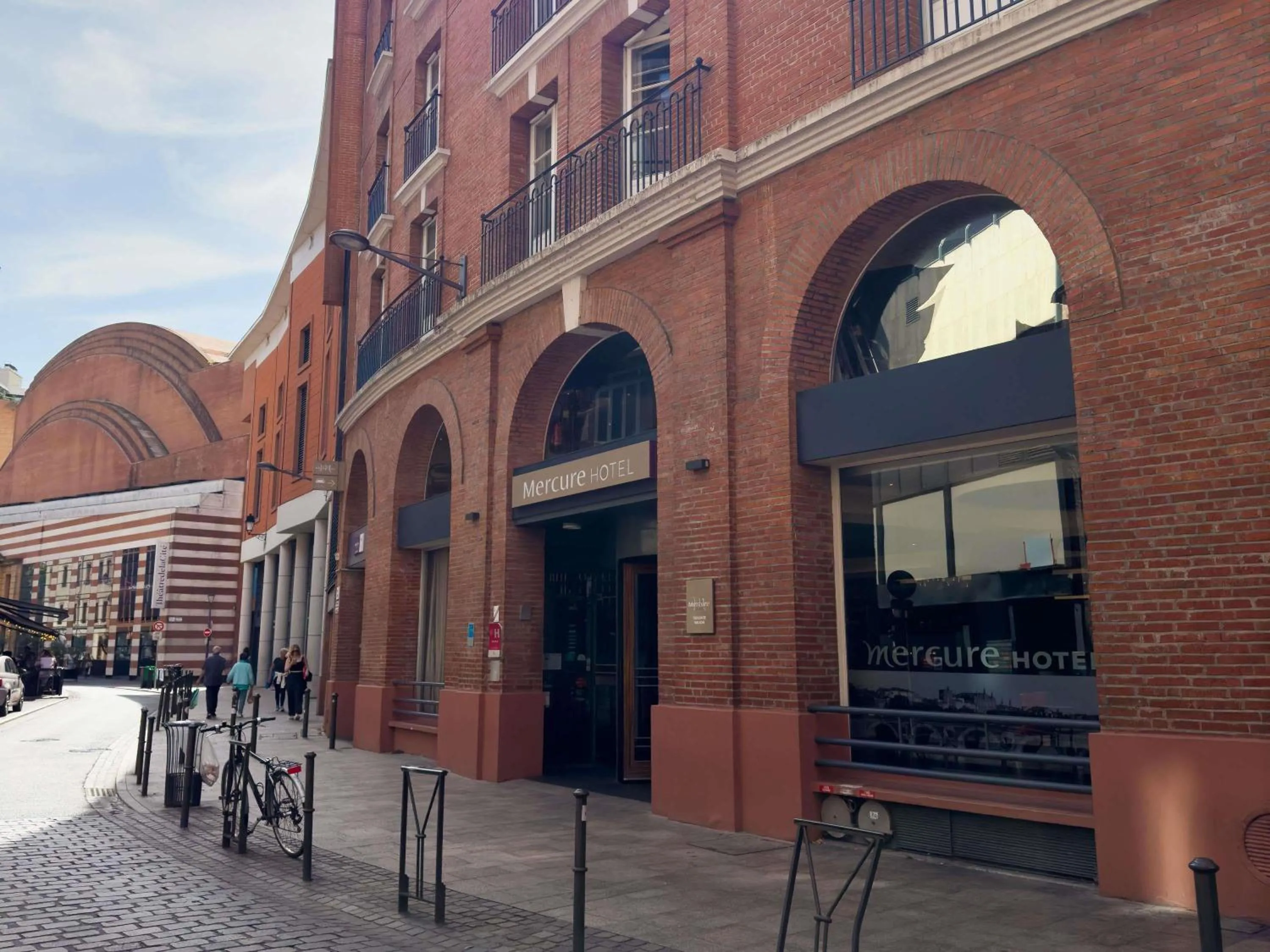 Property building in Mercure Toulouse Centre Wilson Capitole