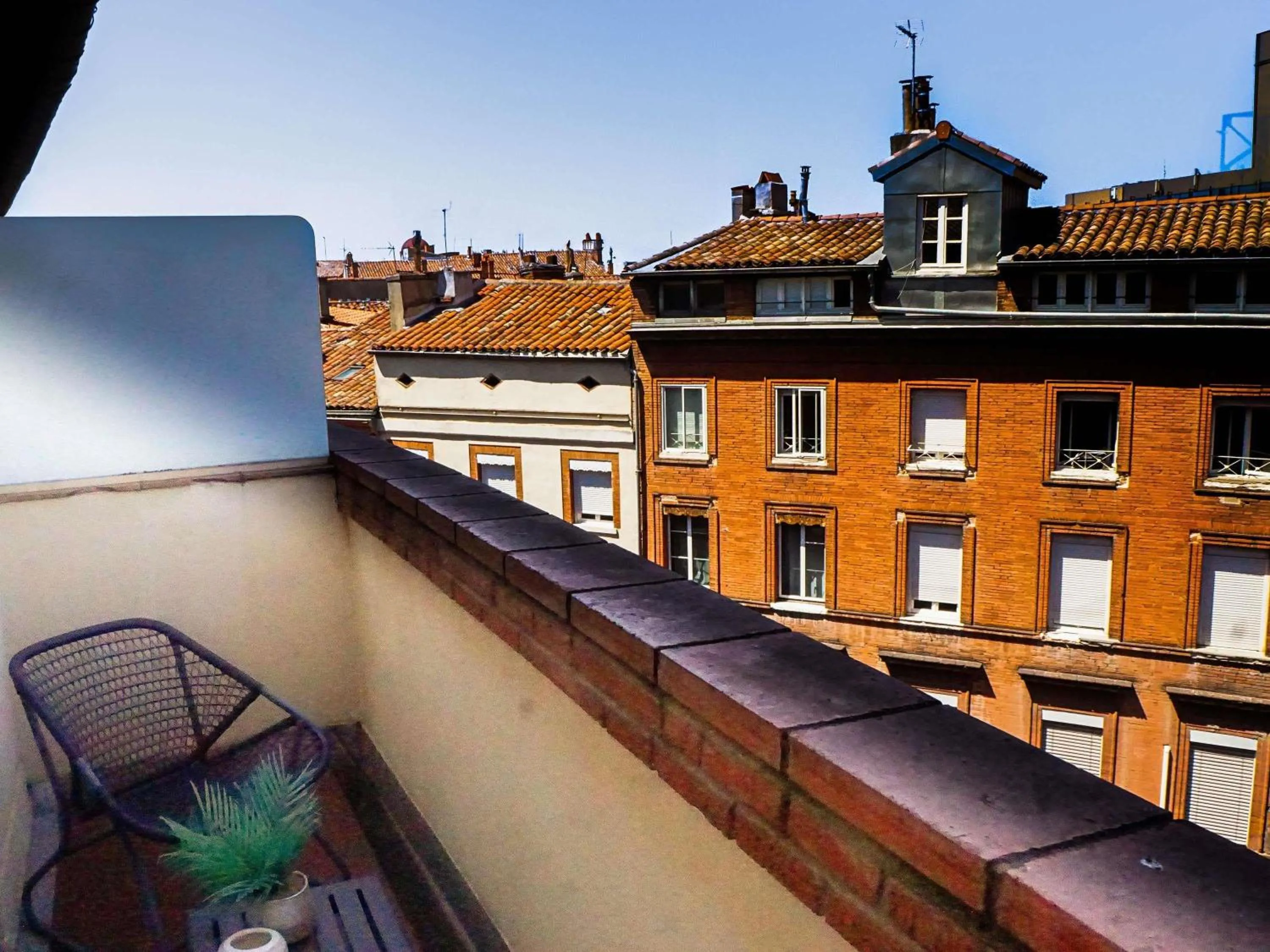 Bedroom in Mercure Toulouse Centre Wilson Capitole
