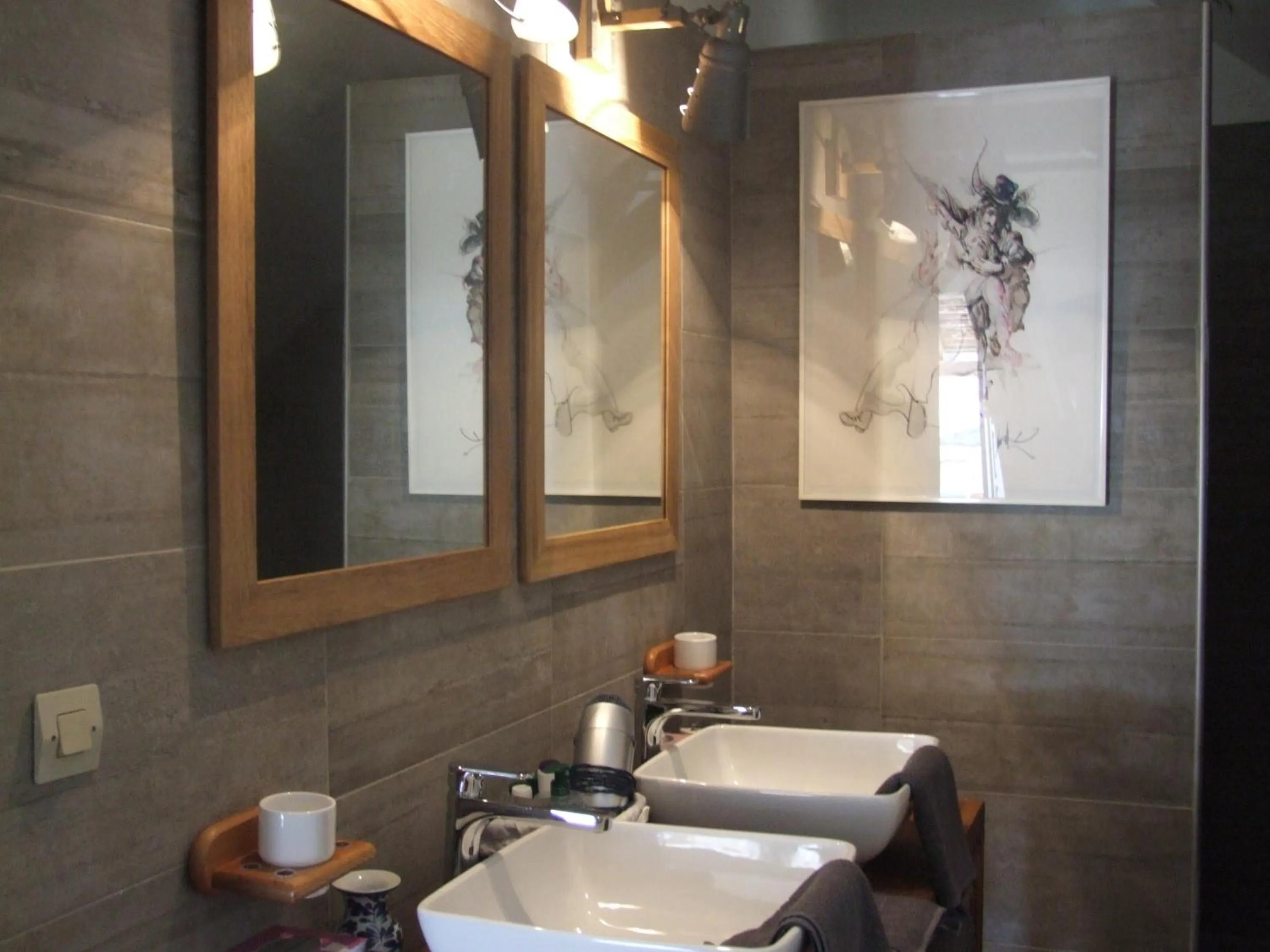 Bathroom in Les Glycines