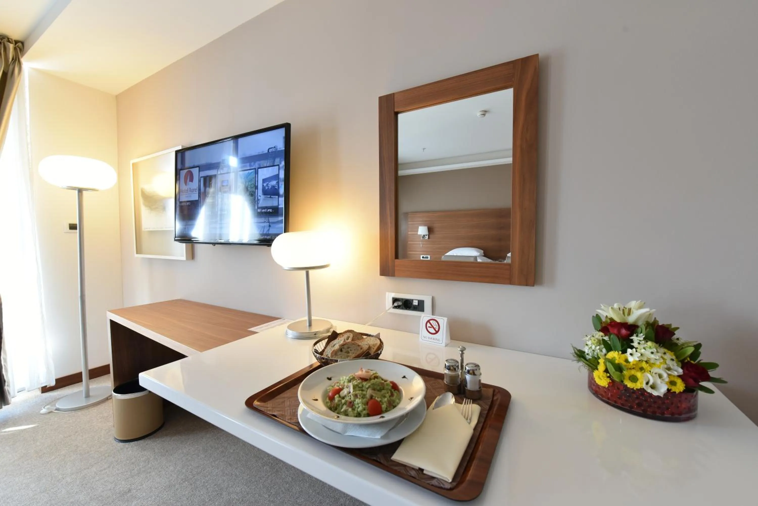 Dining area in Hotel Aurel