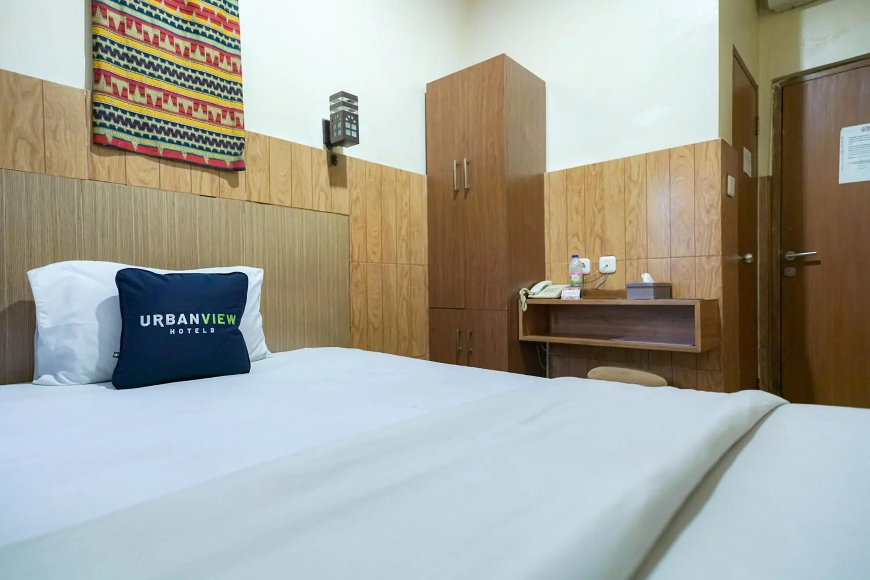 Single Room in Urbanview Hotel 58 Bintaro Single Room in Urbanview Hotel 58 Bintaro
