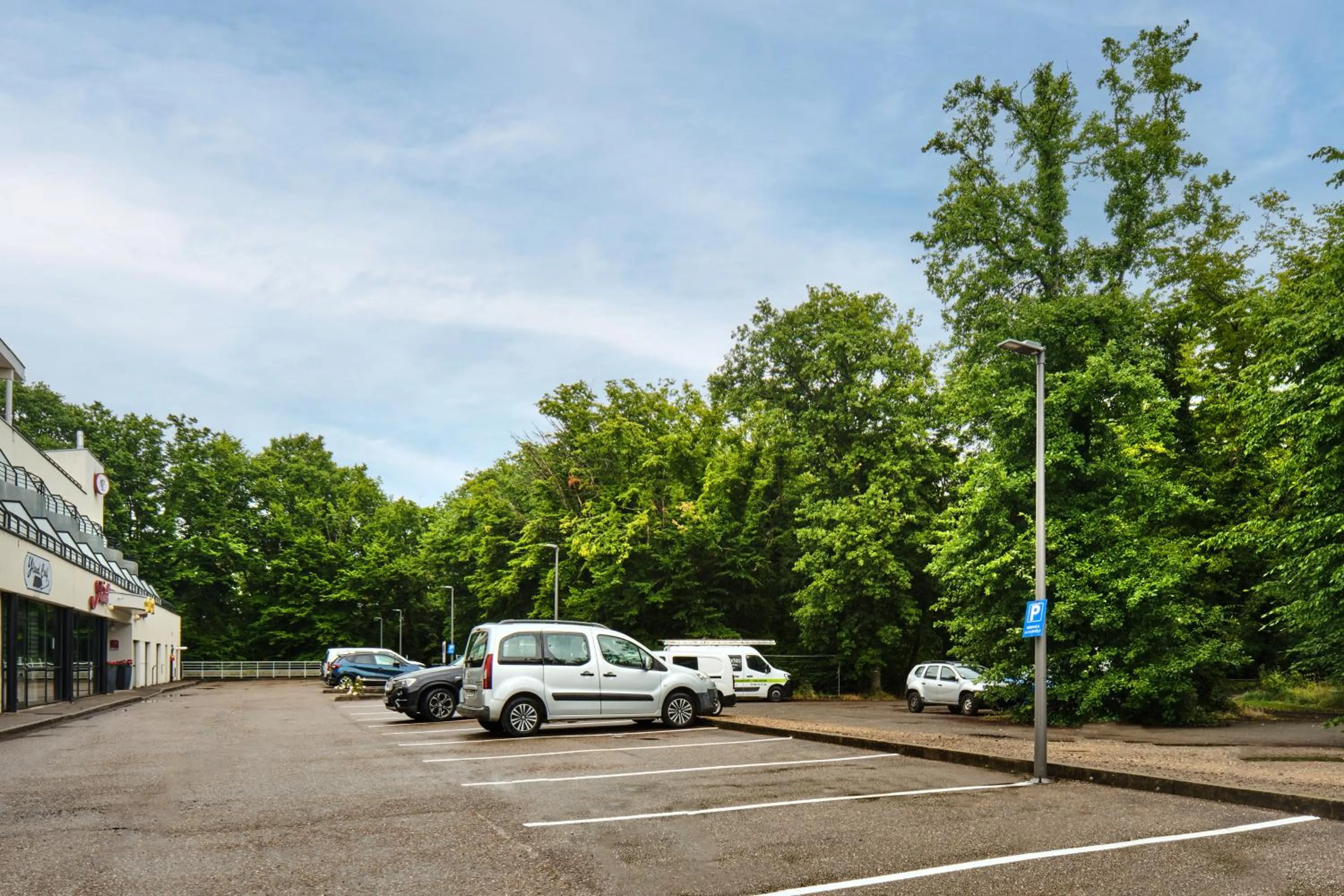 Parking in Hôtel Marso
