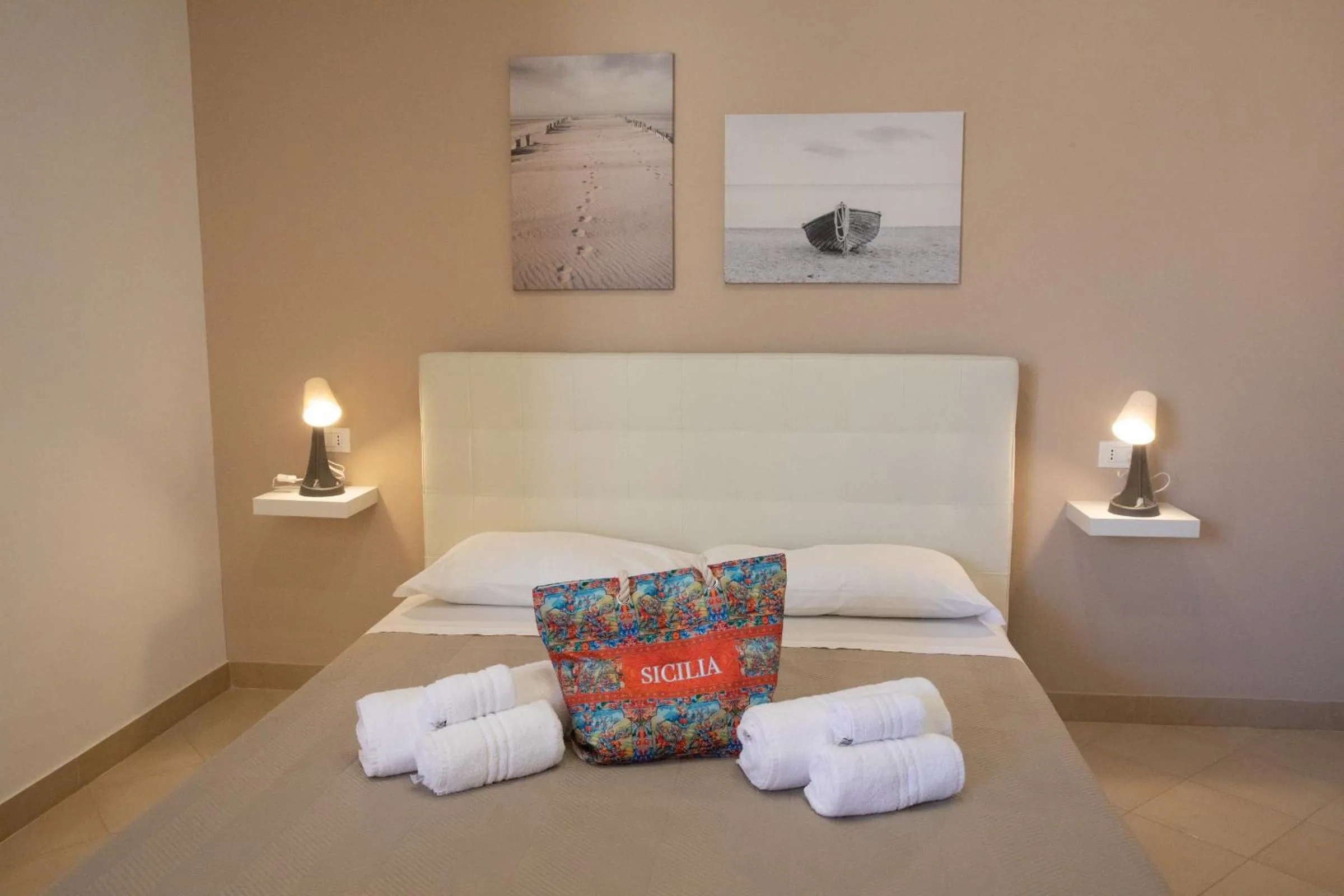 Bedroom in b&b Zio Luciano