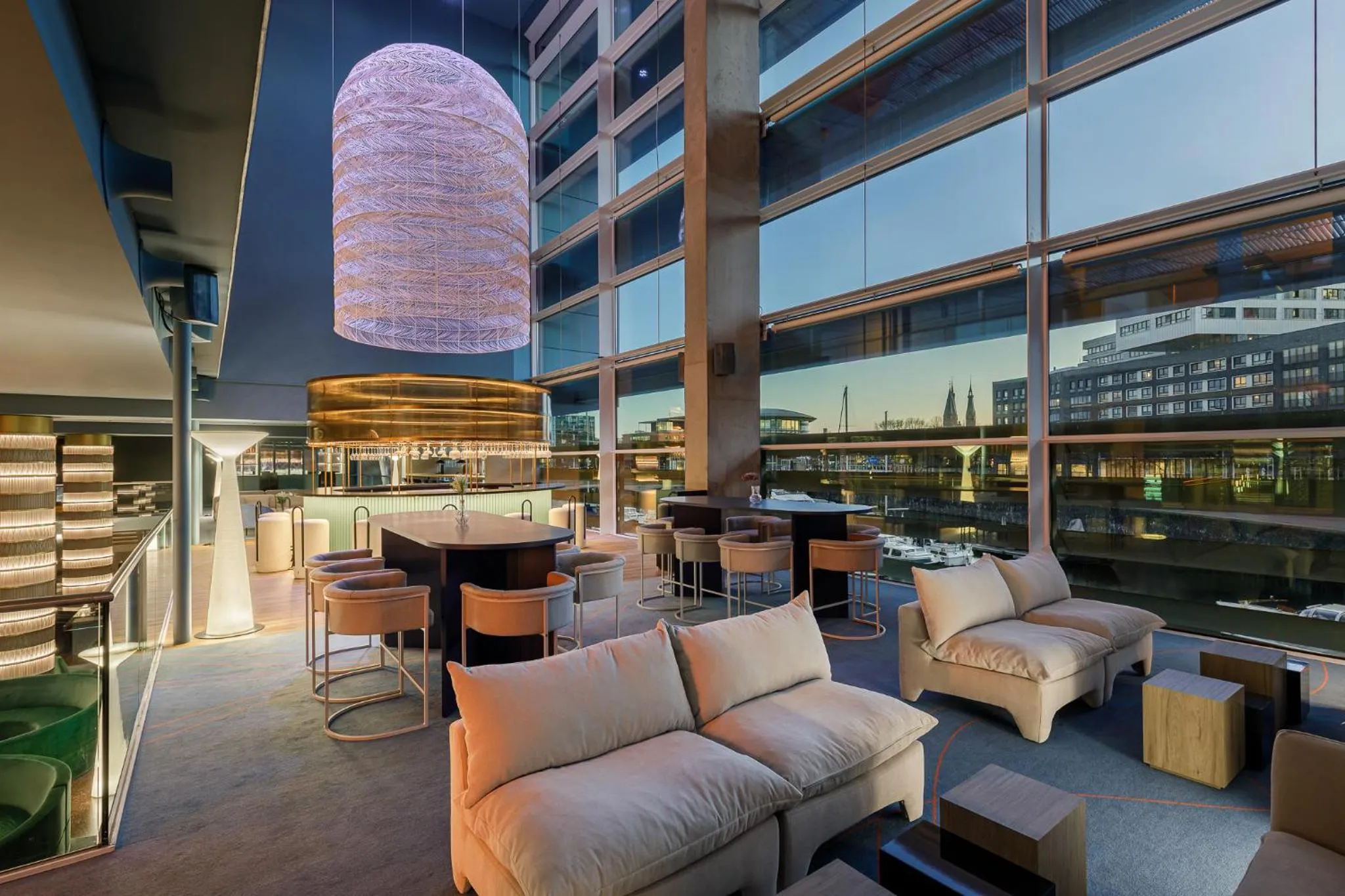 Area and facilities in Room Mate Aitana, Amsterdam