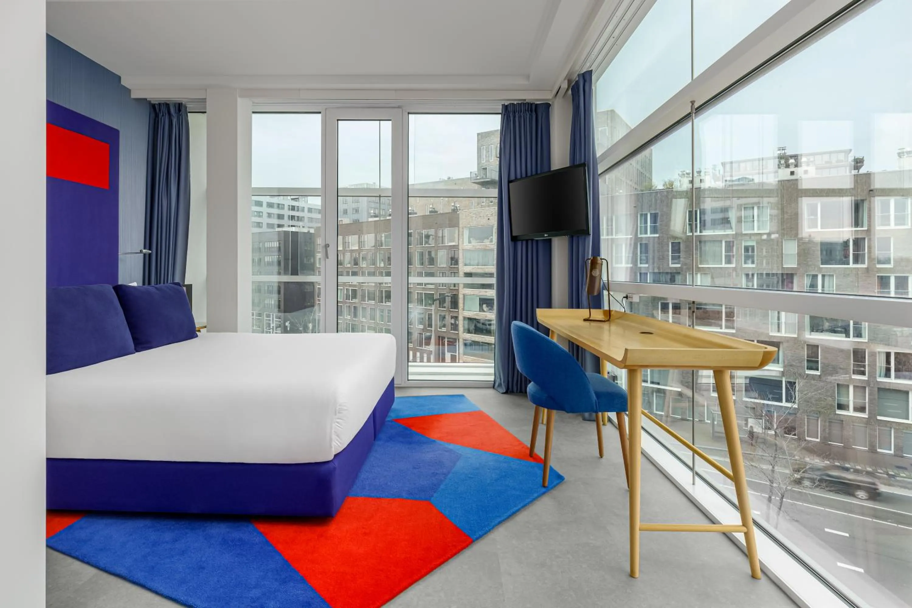 Photo of the whole room, Bed in Room Mate Aitana, Amsterdam