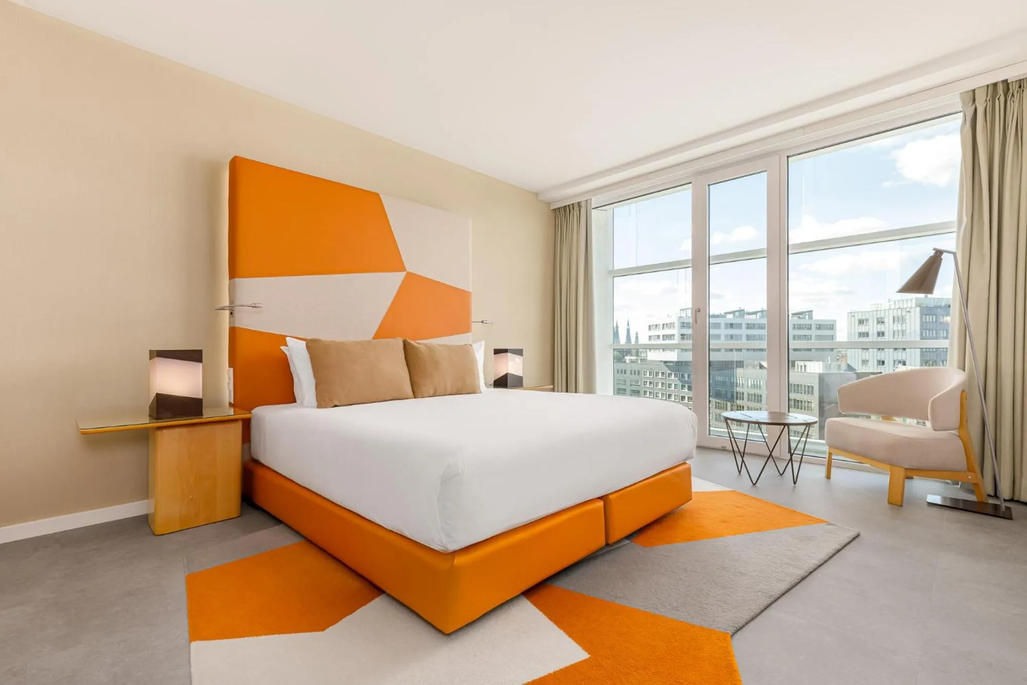 Photo of the whole room, Bed in Room Mate Aitana, Amsterdam