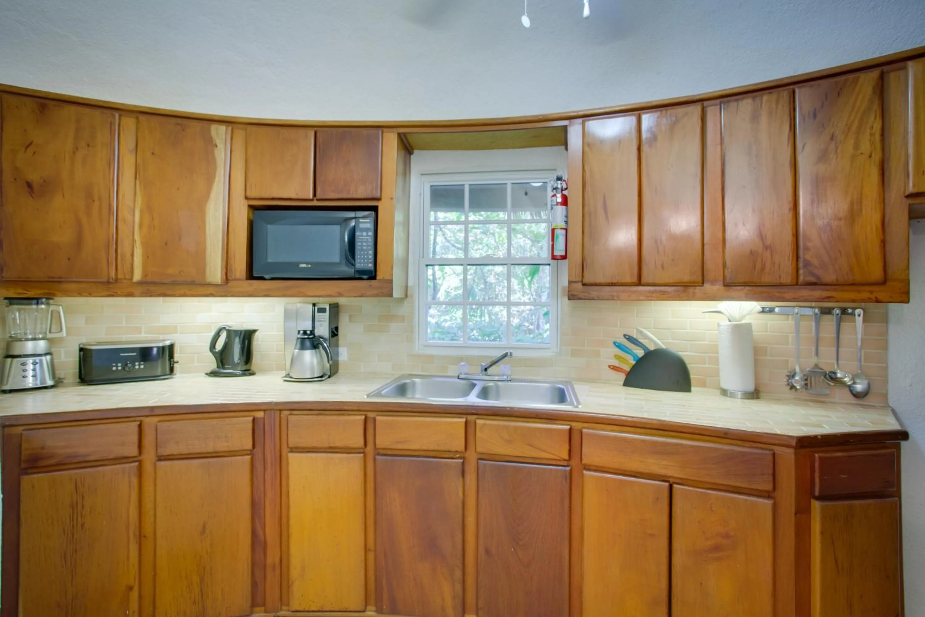 Kitchen or kitchenette in Xanadu Island Resort