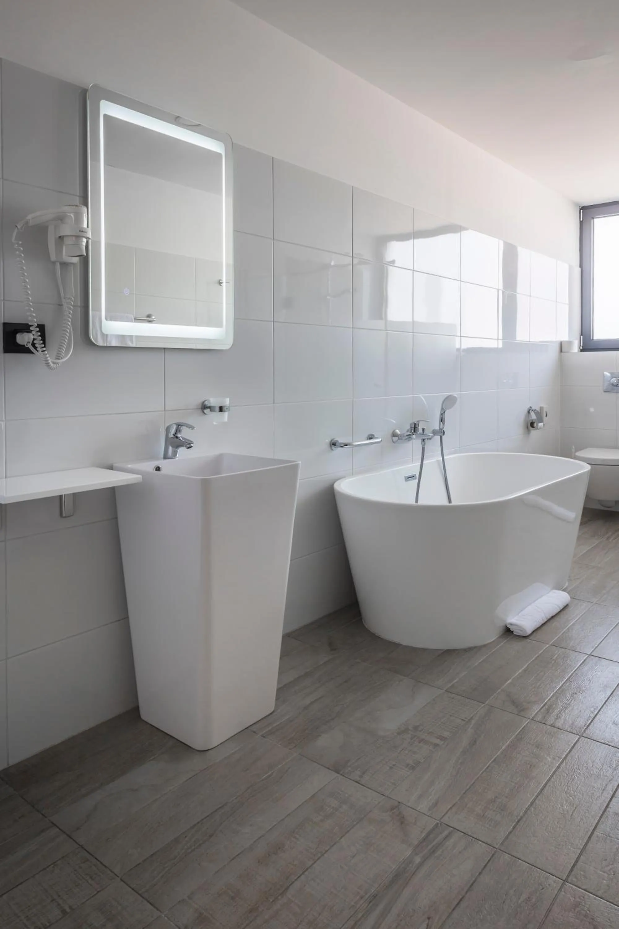 Bath in Charm Boutique Hotel