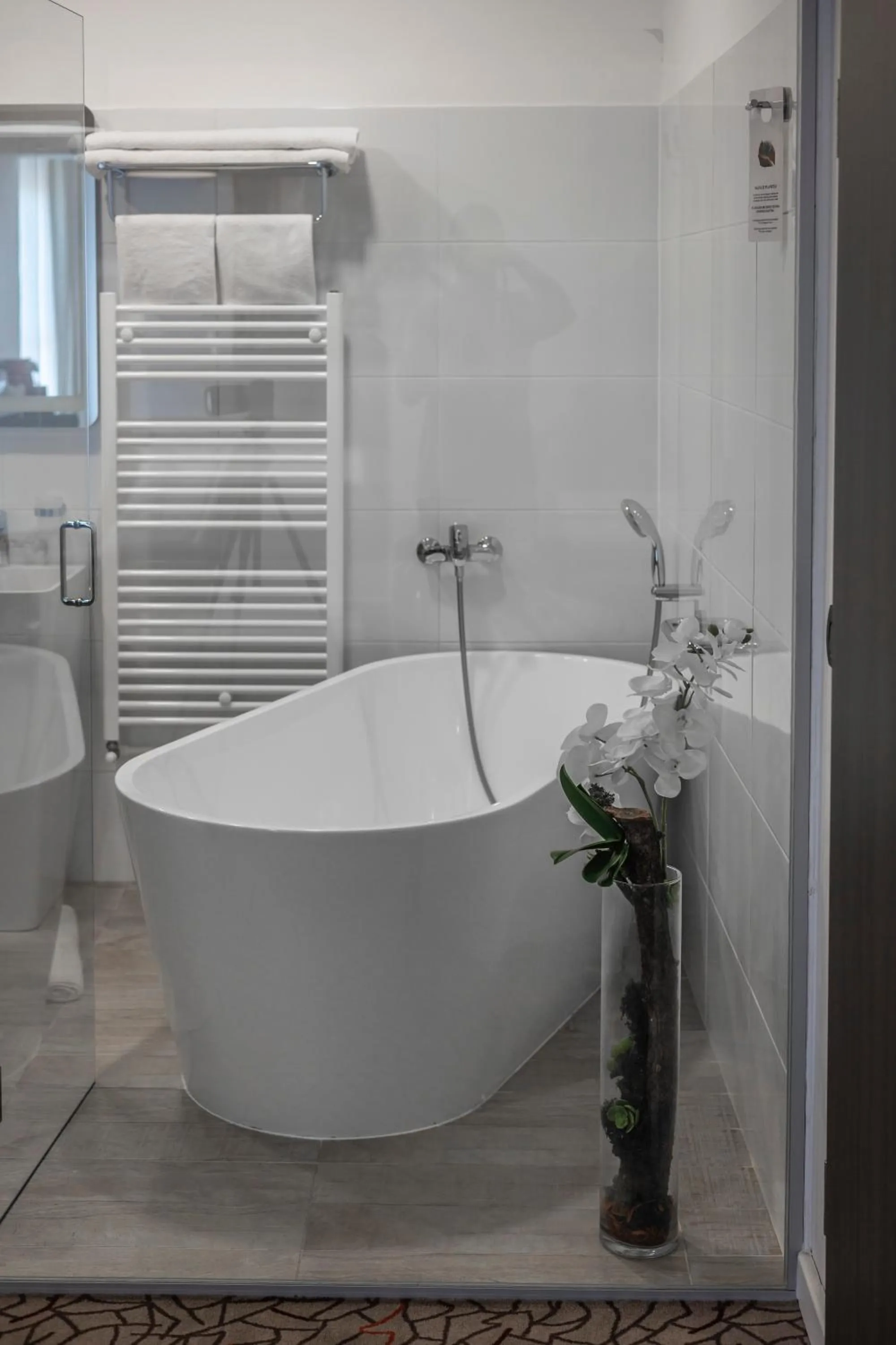 Bath in Charm Boutique Hotel