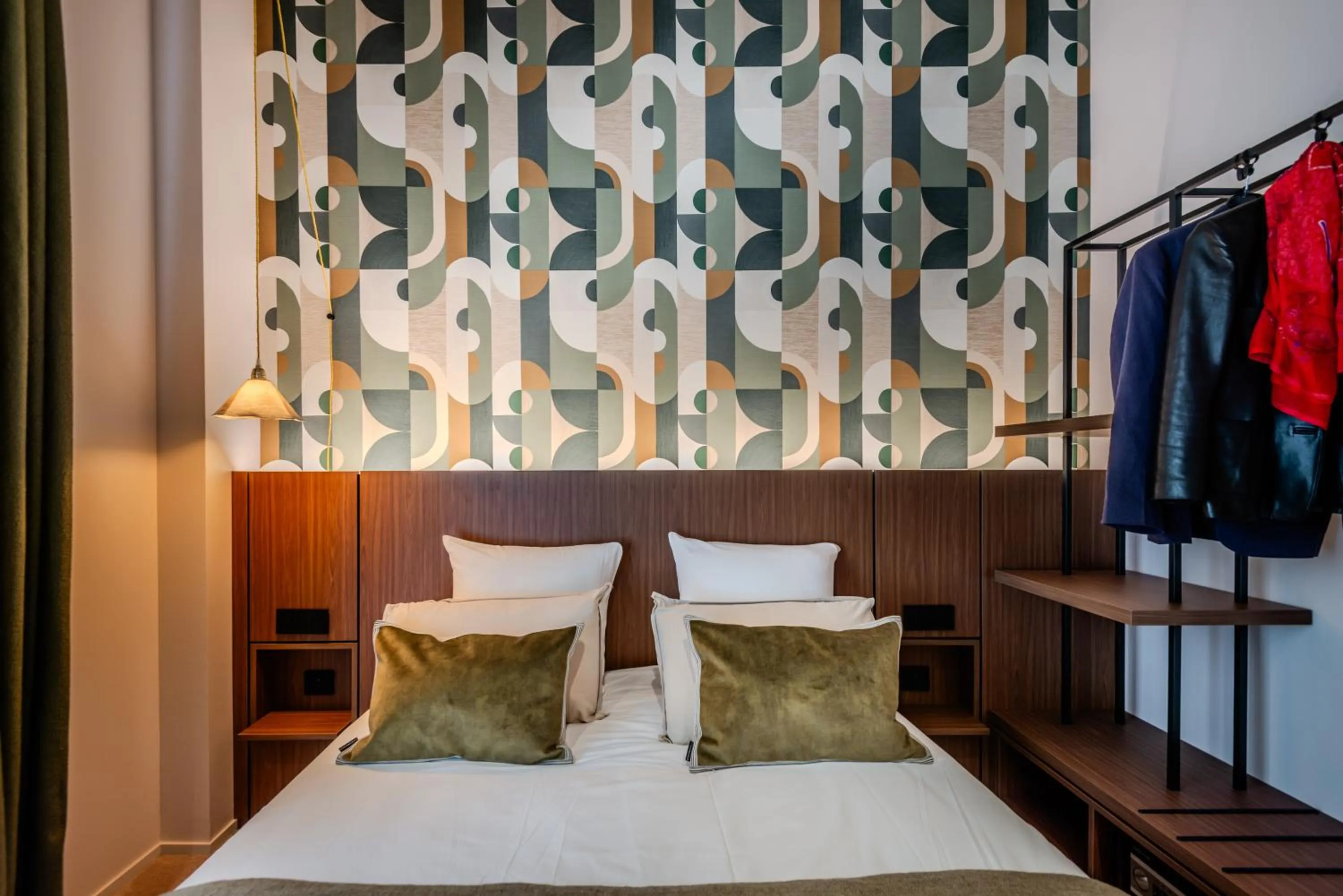 Bed in Hôtel Anne de Bretagne