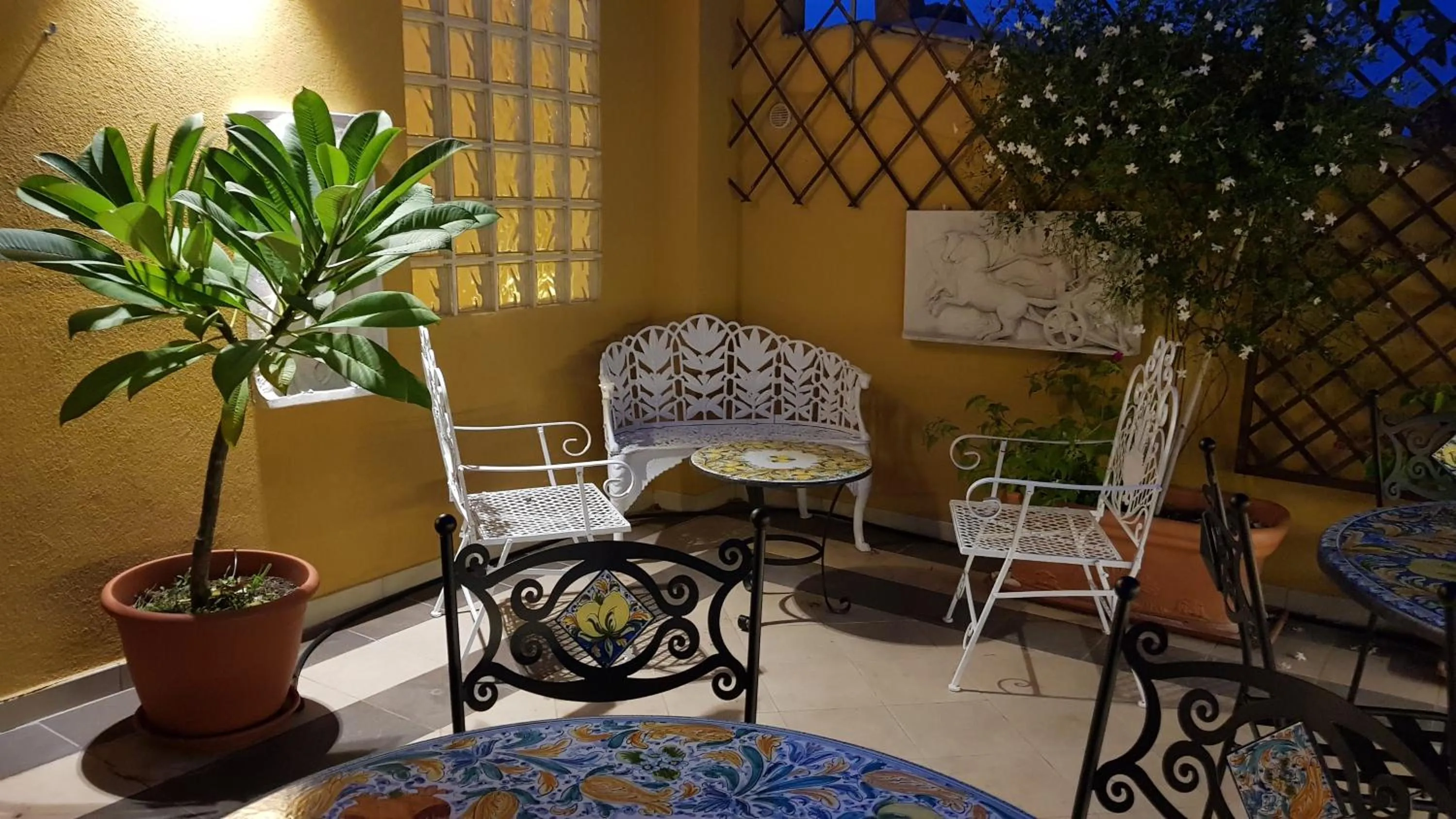 Balcony/Terrace in Saint George's House Appartamenti & Spa