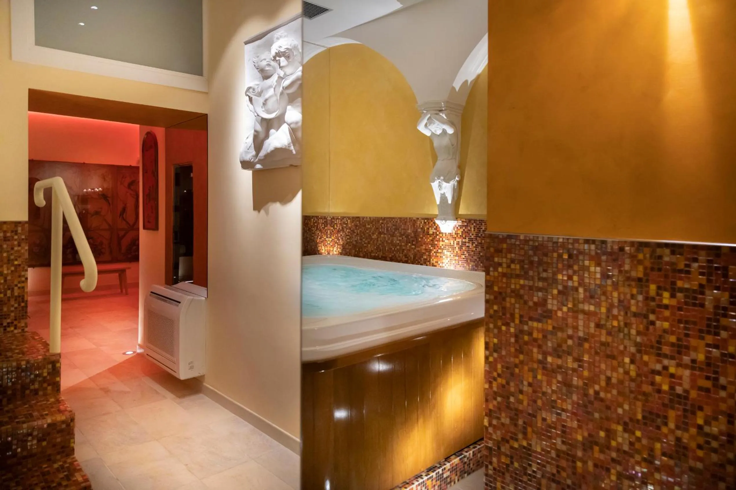 Hot Tub in Saint George's House Appartamenti & Spa