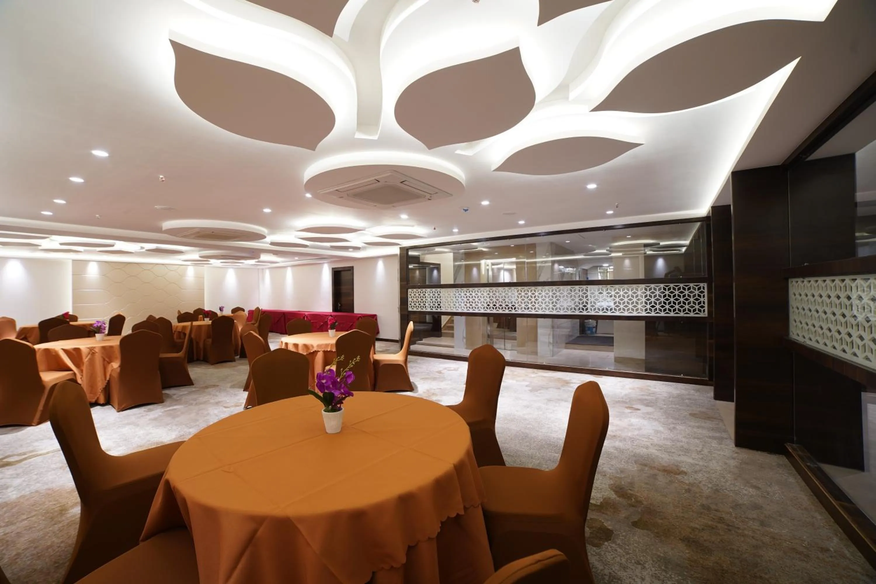 Banquet/Function facilities in Hotel 18 Keys