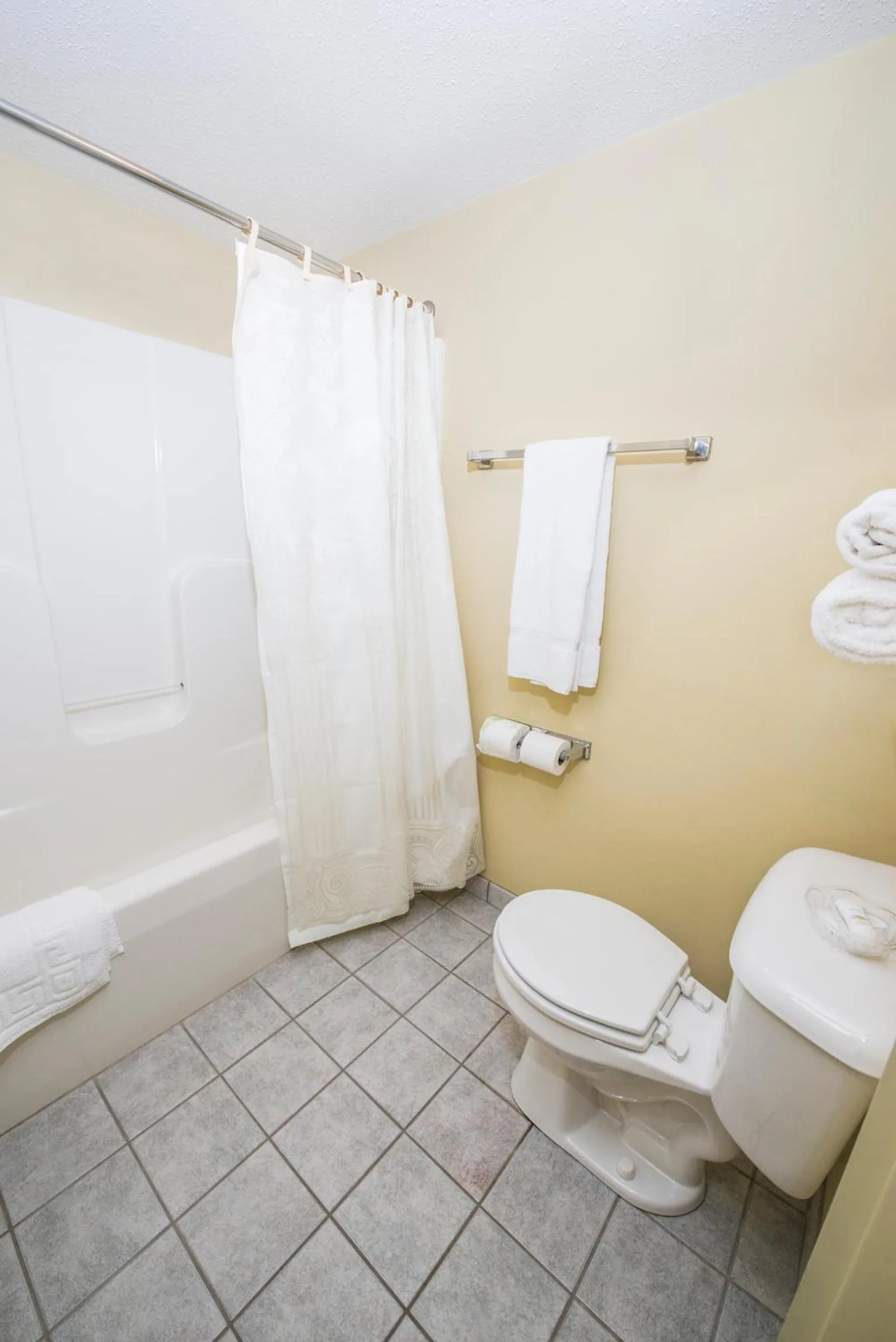 Bathroom in OurGuest Inn & Suites Downtown Port Clinton