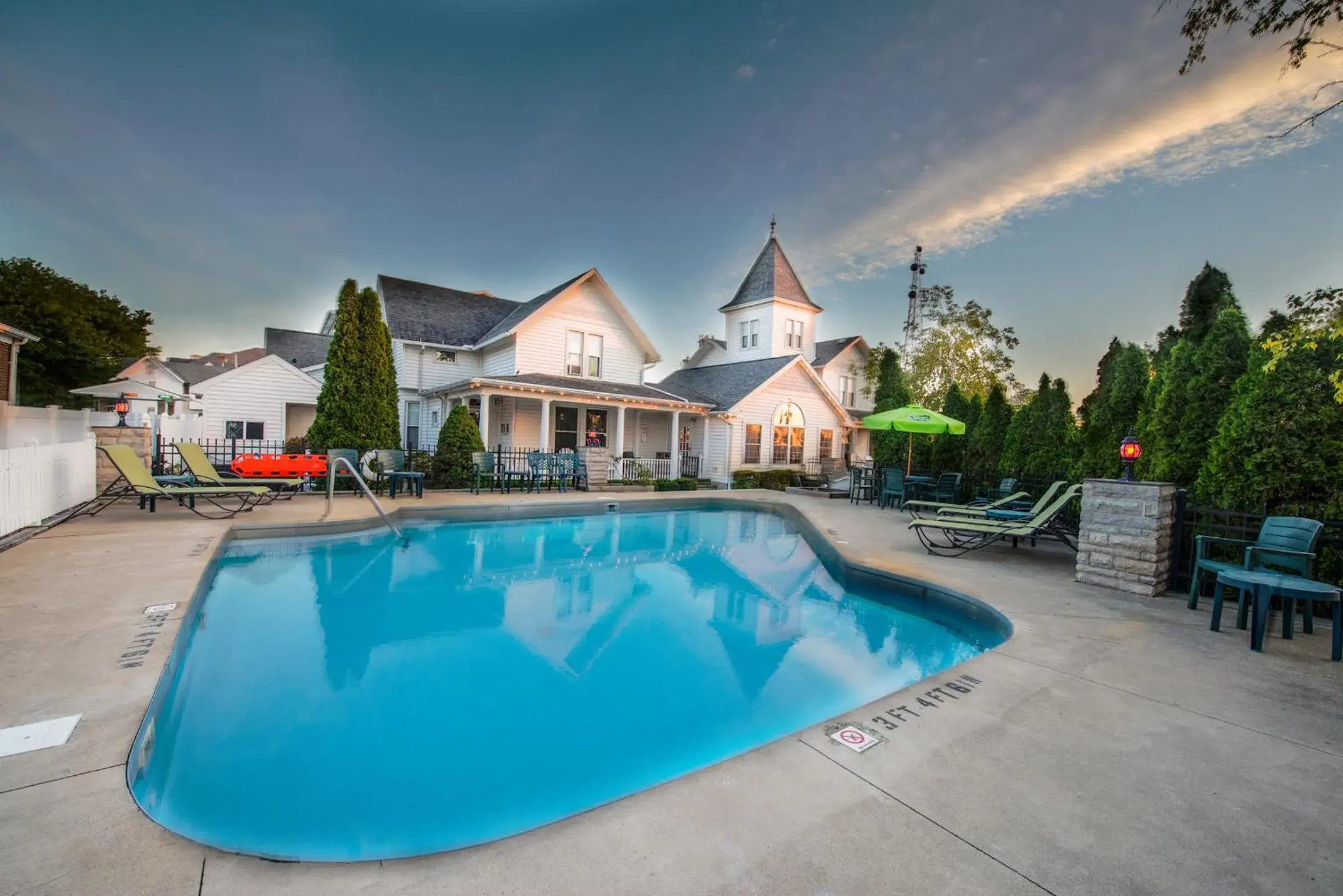 OurGuest Inn & Suites Downtown Port Clinton OurGuest Inn & Suites Downtown Port Clinton