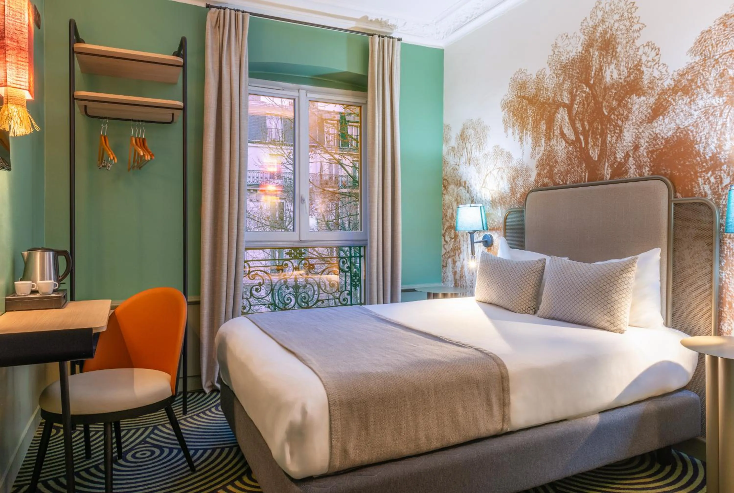 Bedroom, Bed in Hotel Avalon Paris