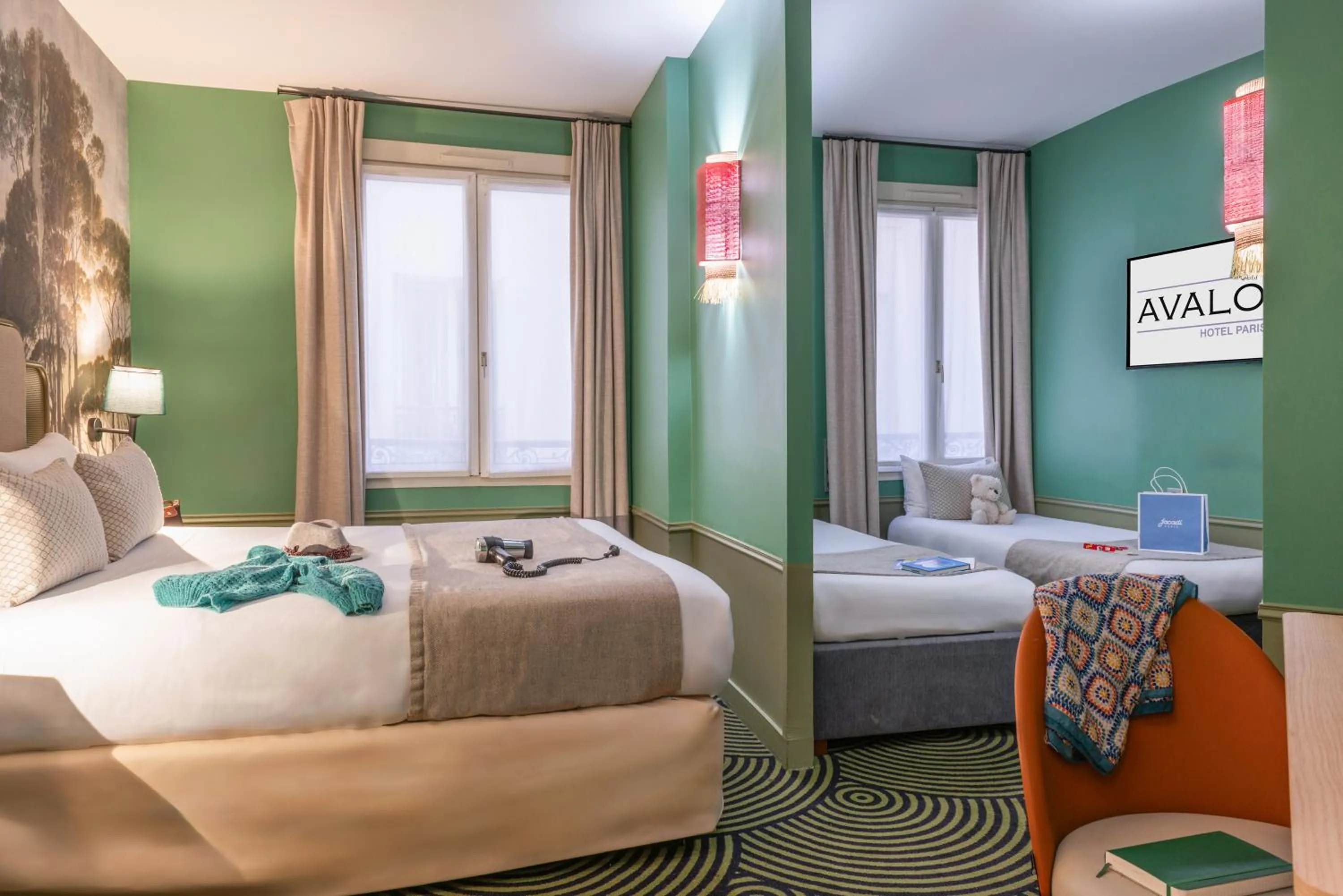 Bedroom, Bed in Hotel Avalon Paris