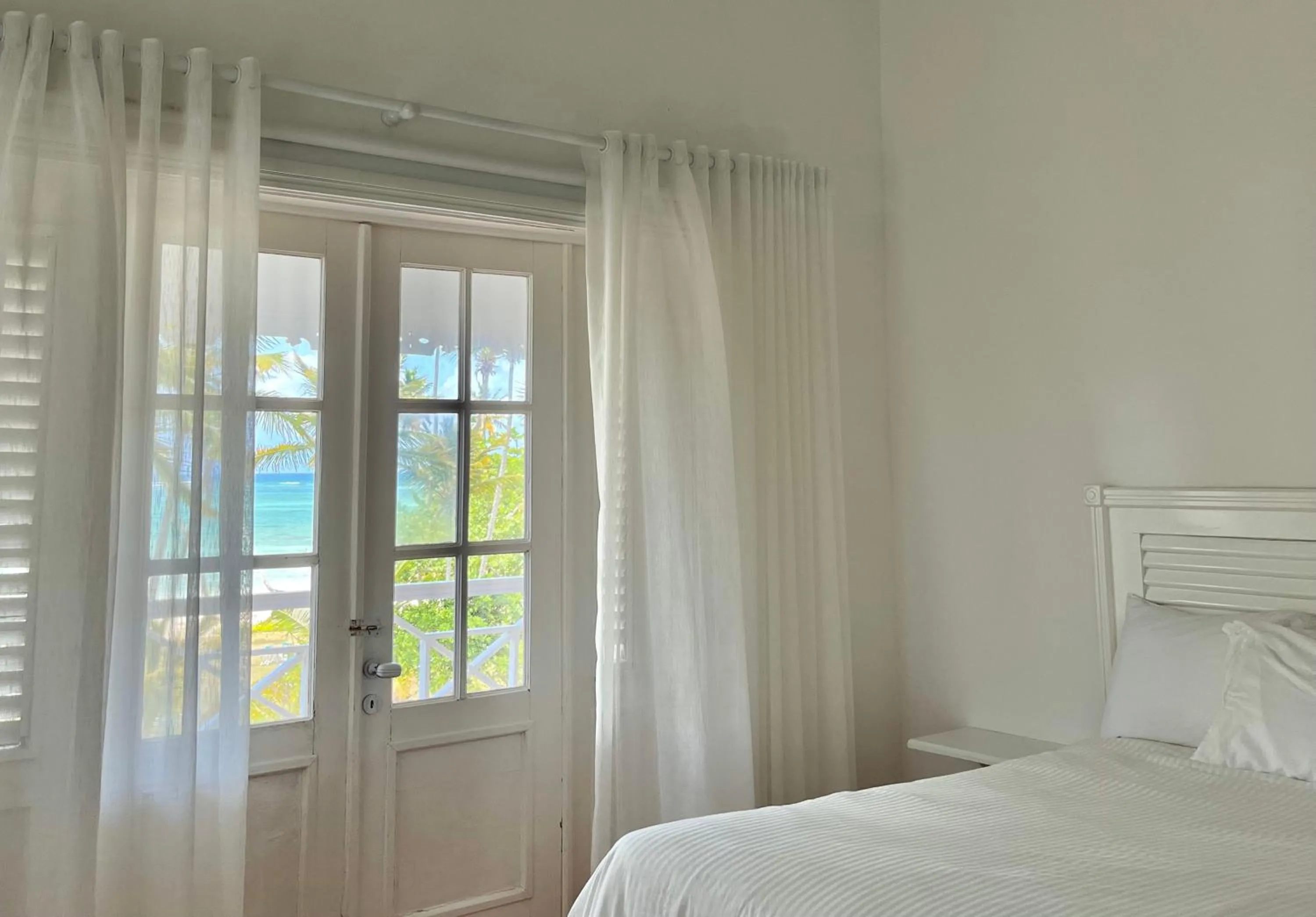 Bed in Hotel TODOBLANCO, Las Galeras, SAMANA