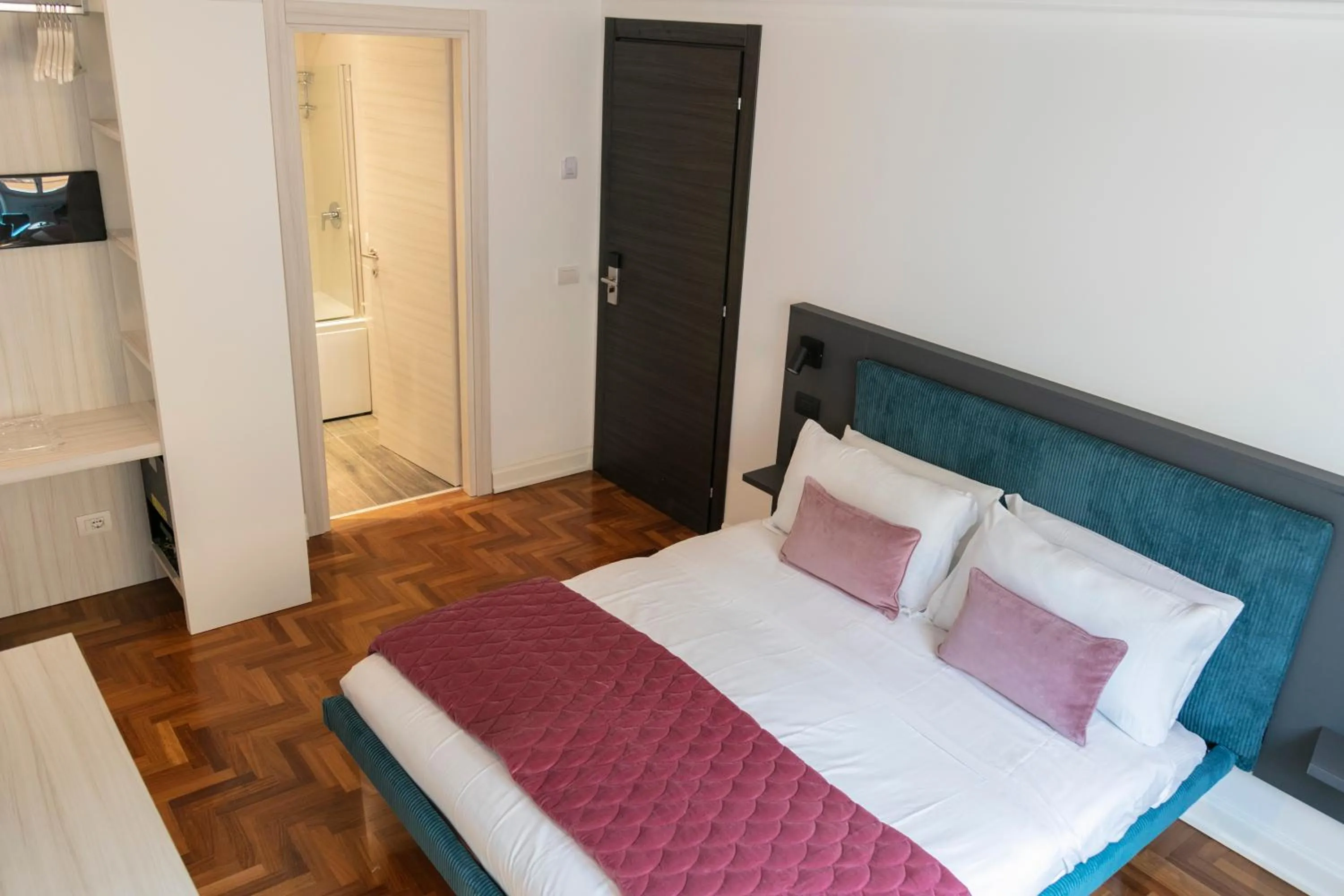 Bed in Hadrianus Temple Suites - The Venue Collection