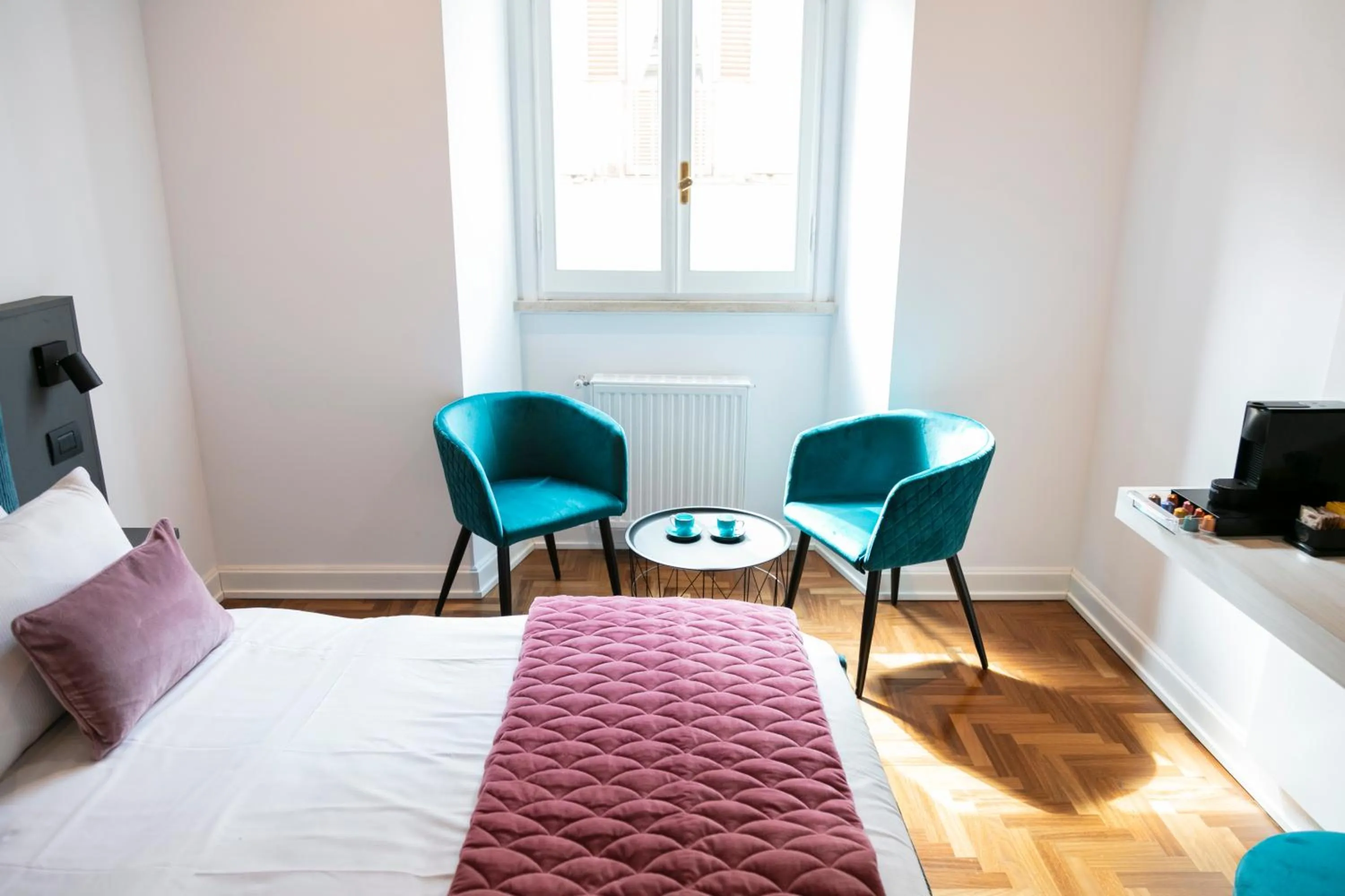 Photo of the whole room, Bed in Hadrianus Temple Suites - The Venue Collection