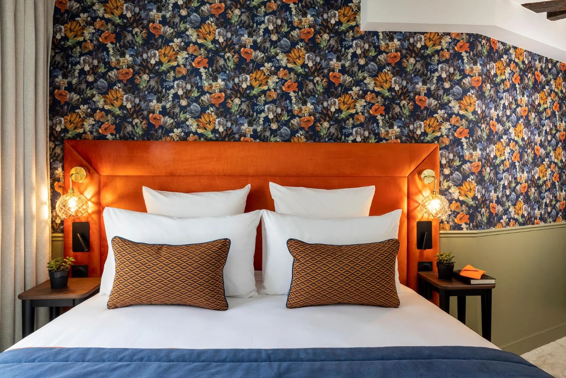 Bedroom, Bed in Hotel Louis II