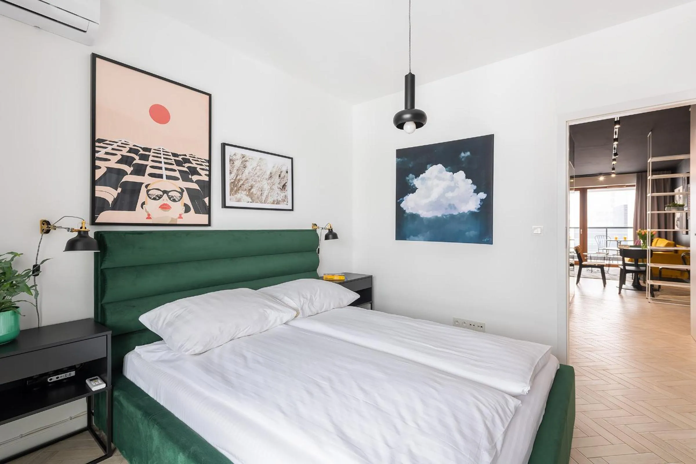 Bed in YourSecondFlat Grzybowska