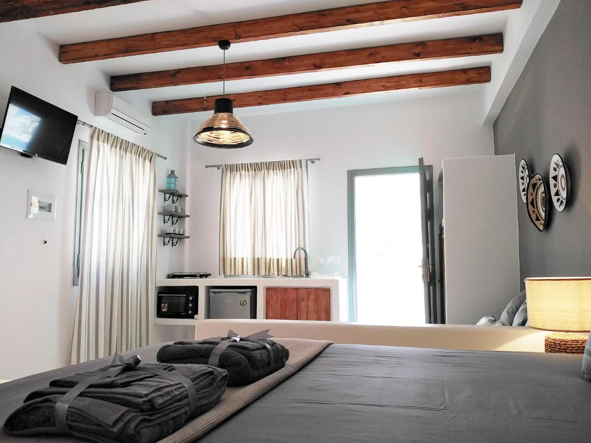 Photo of the whole room, Bed in STELLA MARINA