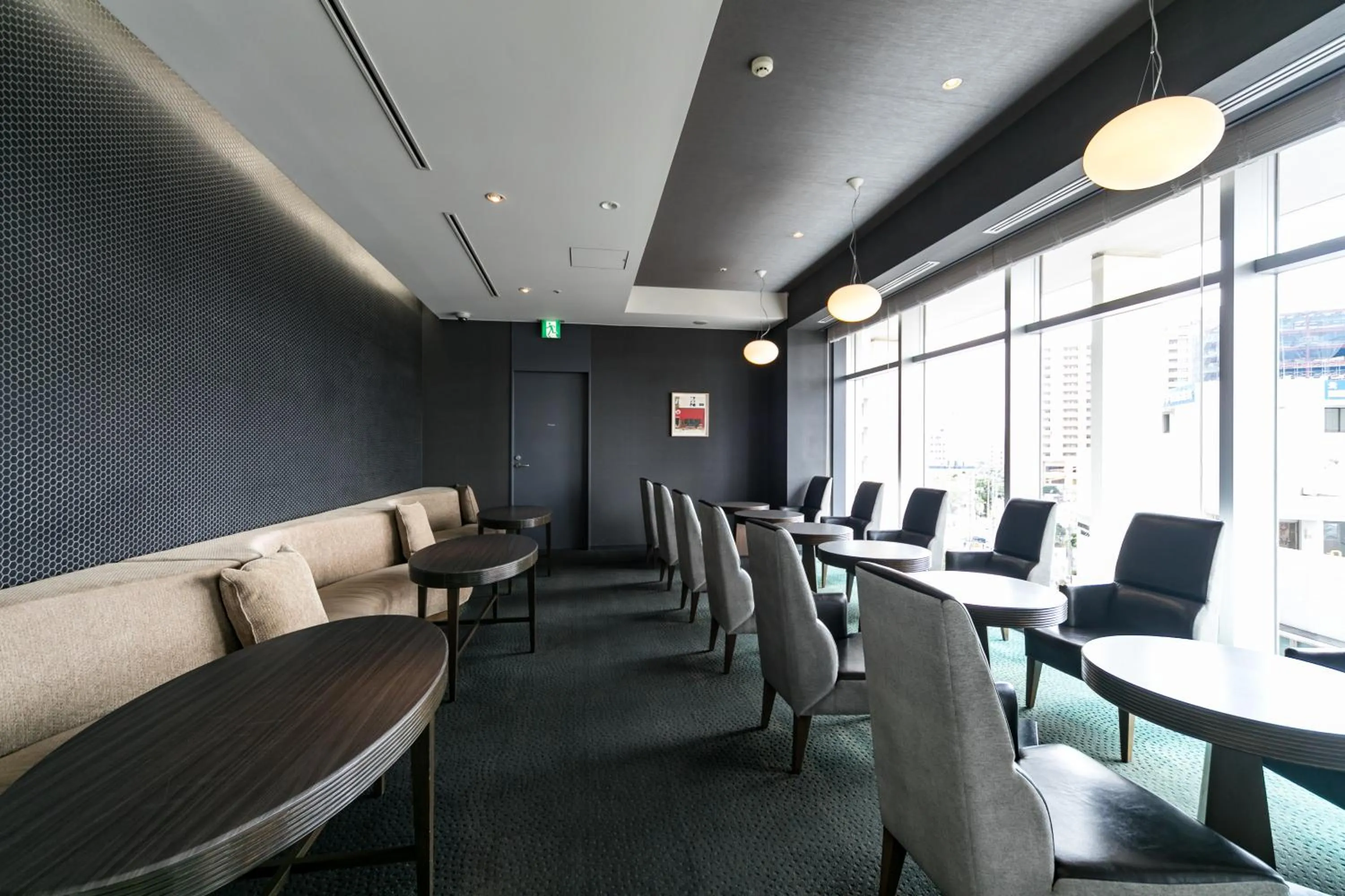 Communal lounge/ TV room in Naha Tokyu REI Hotel