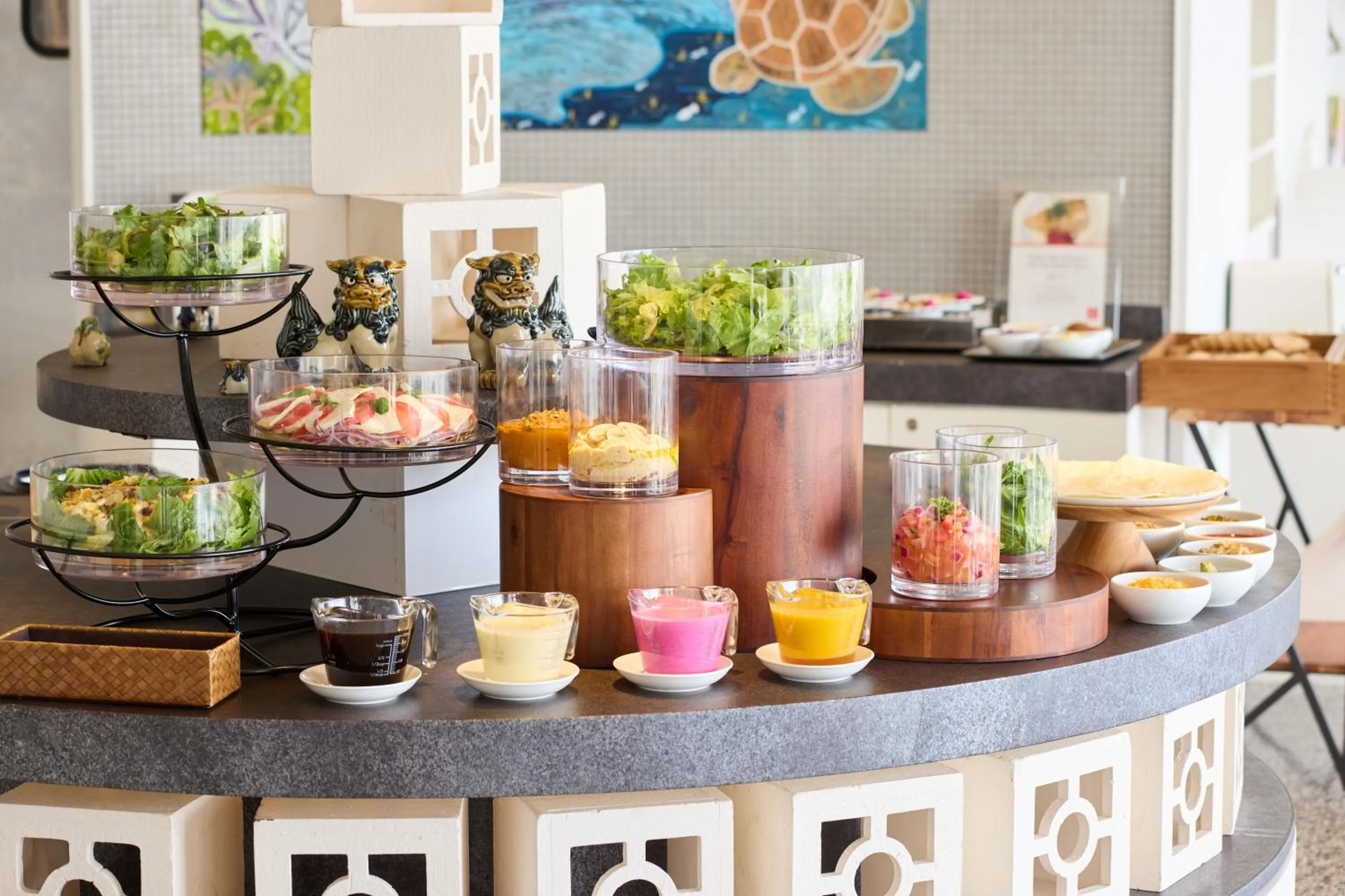 Restaurant/places to eat in Naha Tokyu REI Hotel