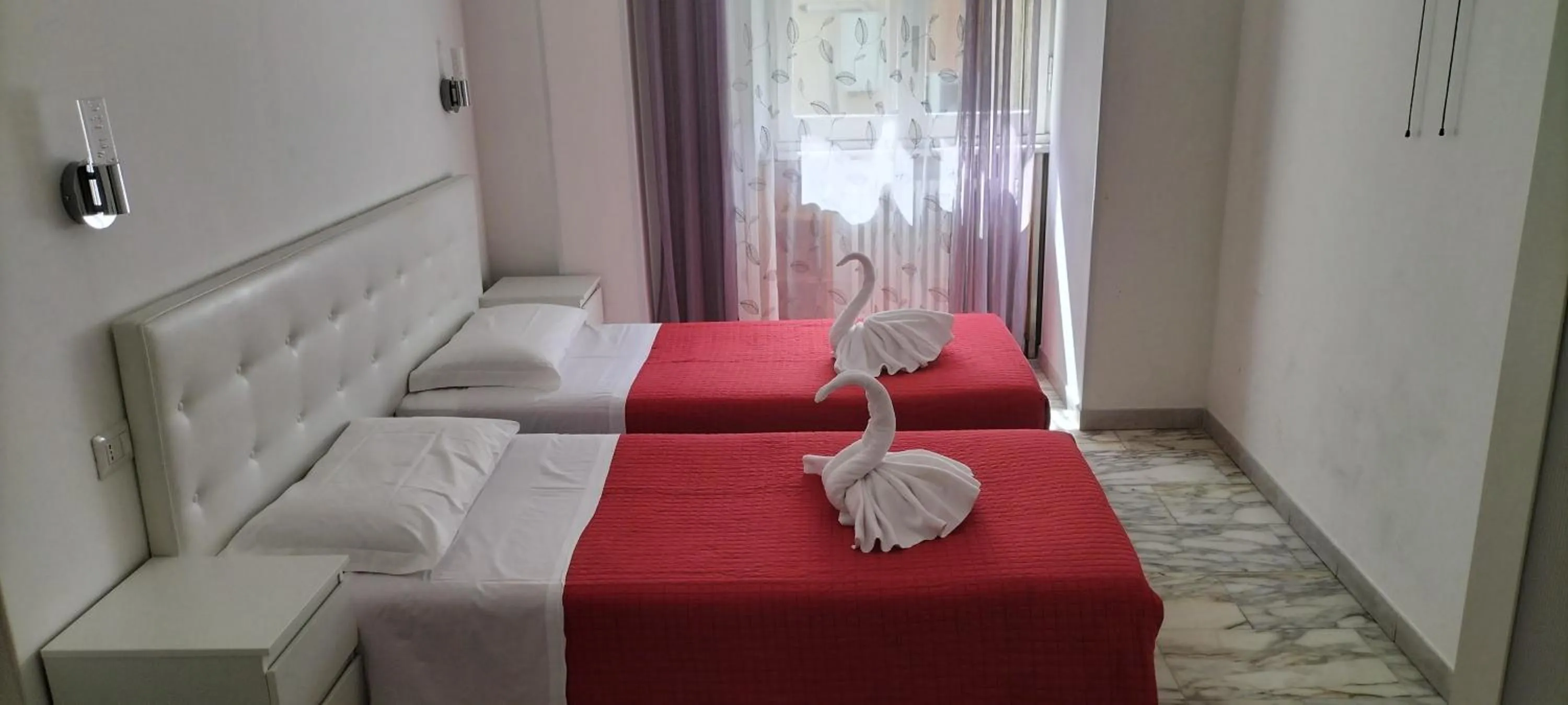 Bed in Domus Vatican Holiday's