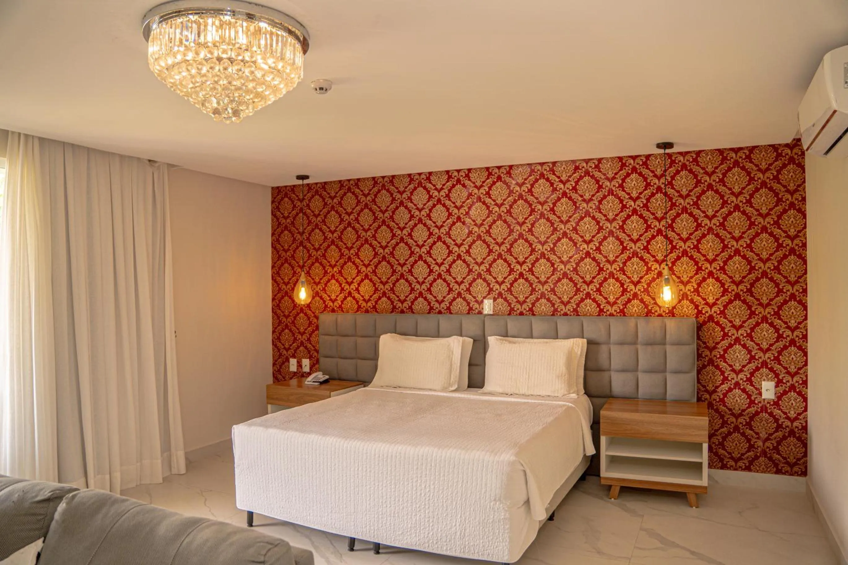 Bed in SunBahia Praia Hotel