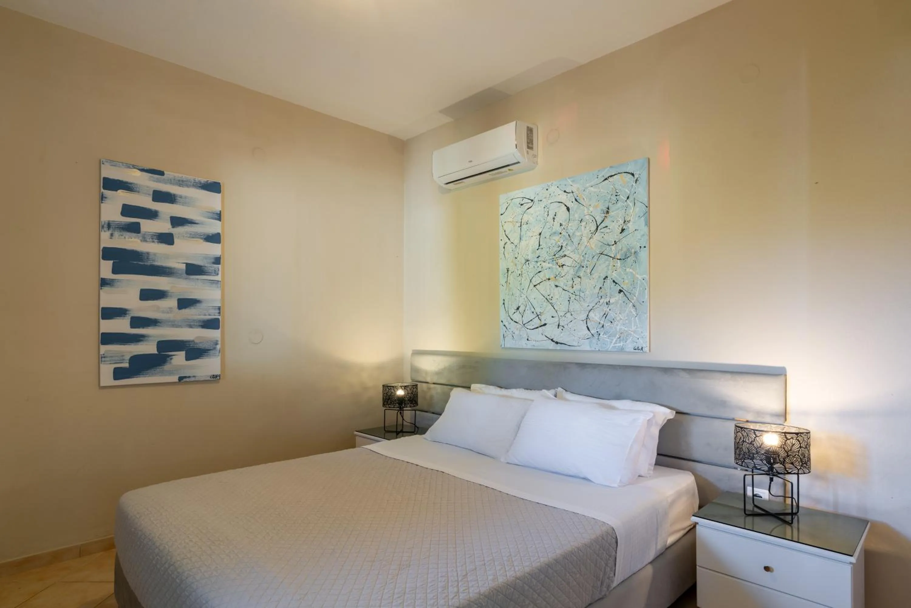 Bed in Residence Poseidon