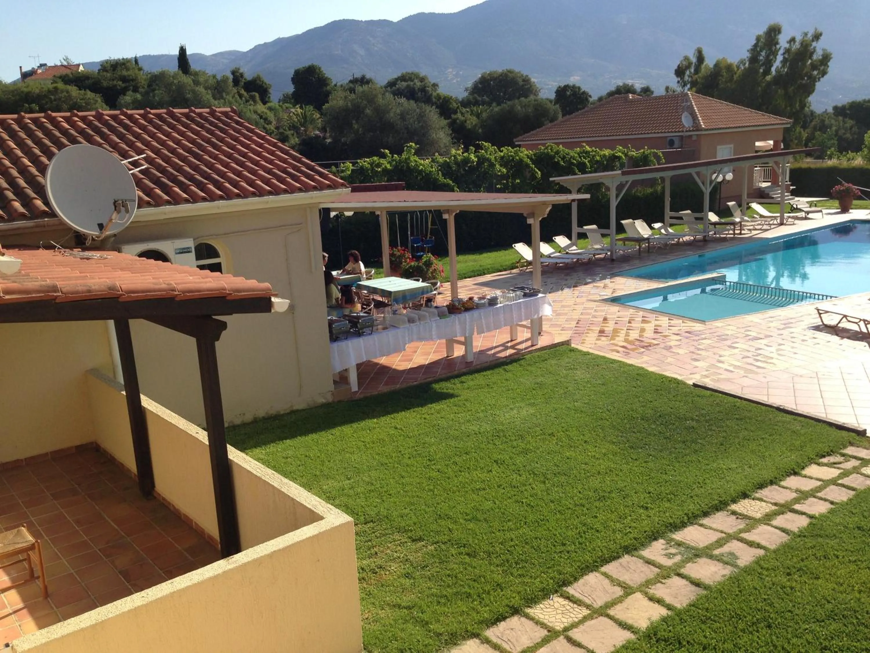 Garden in Residence Poseidon